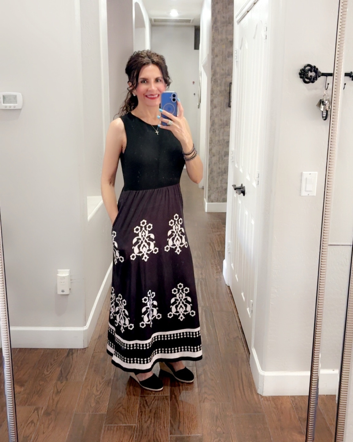 Wednesday in another summer maxi dress 😉🥰….simple, comfortable, and feeling blessed. ☀️🖤   This dress comes in over 20 colors and patterns…check it out ⬇️

#WednesdayStyle #SummerMaxi #SimpleStyle #Over50Fashion #FeelingBlessed

#LTKOver40 #LTKootd #LTKdayinmylife