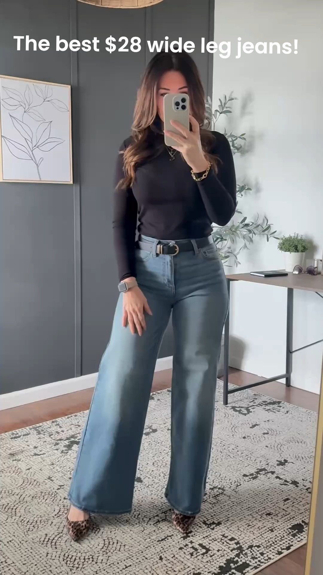 $28 wide leg jean, fit is TTS, I’m wearing a 4, and these hit at a great length. I wear kitten heels or sneakers. Love this wash for spring! 

#LTKootd #LTKgrwm #LTKmomlife