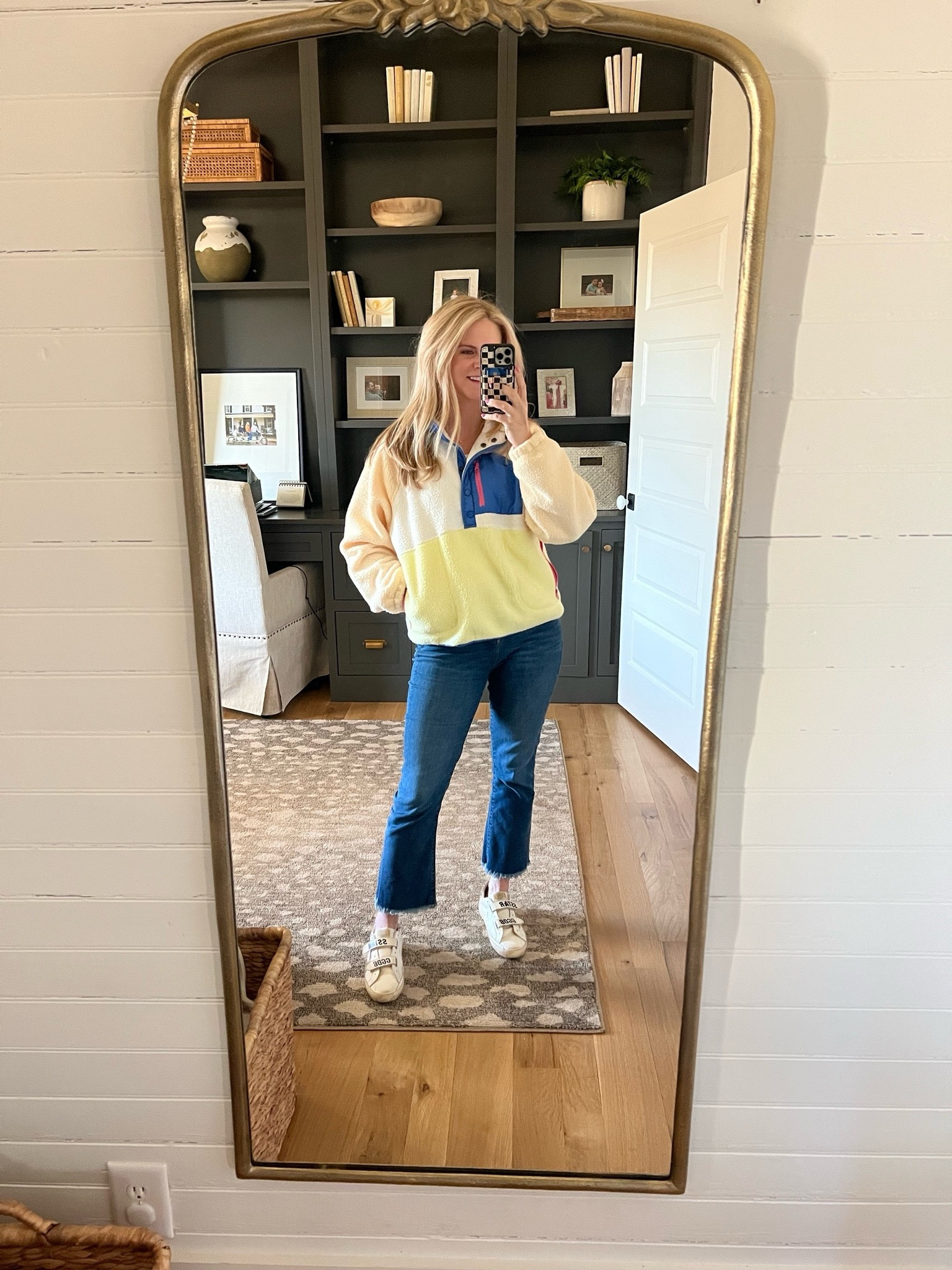 This is the comfiest pullover if you want to achieve a casual and cozy look



#LTKStyleTip #LTKSeasonal