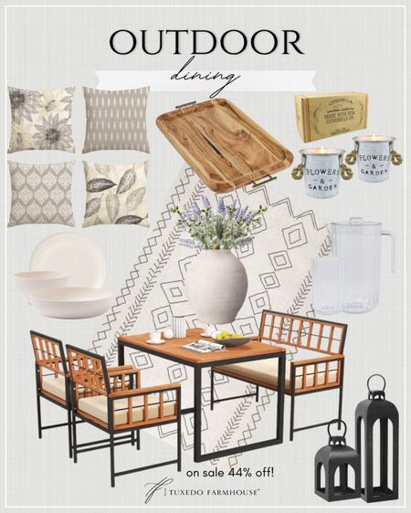 Outdoor Dining

Outdoor living just isn’t complete without outdoor dining!  Check out these finds to make the most of your summer!

Seasonal, home decor, vases, dining sets, pillows, lanterns, trays, candles, dishware

#LTKHome #LTKSeasonal #LTKFindsUnder50