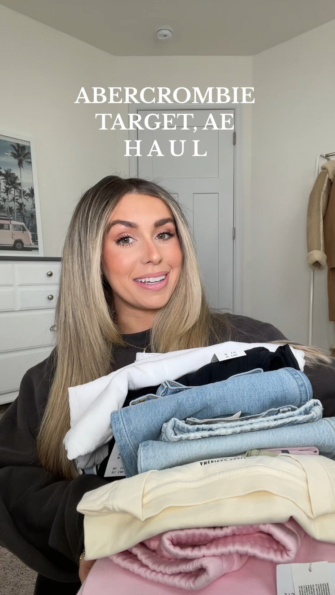 Abercrombie, Target and American Eagle haul 🫶🏼

#LTKSeasonal #LTKfindsunder100 #LTKVideo