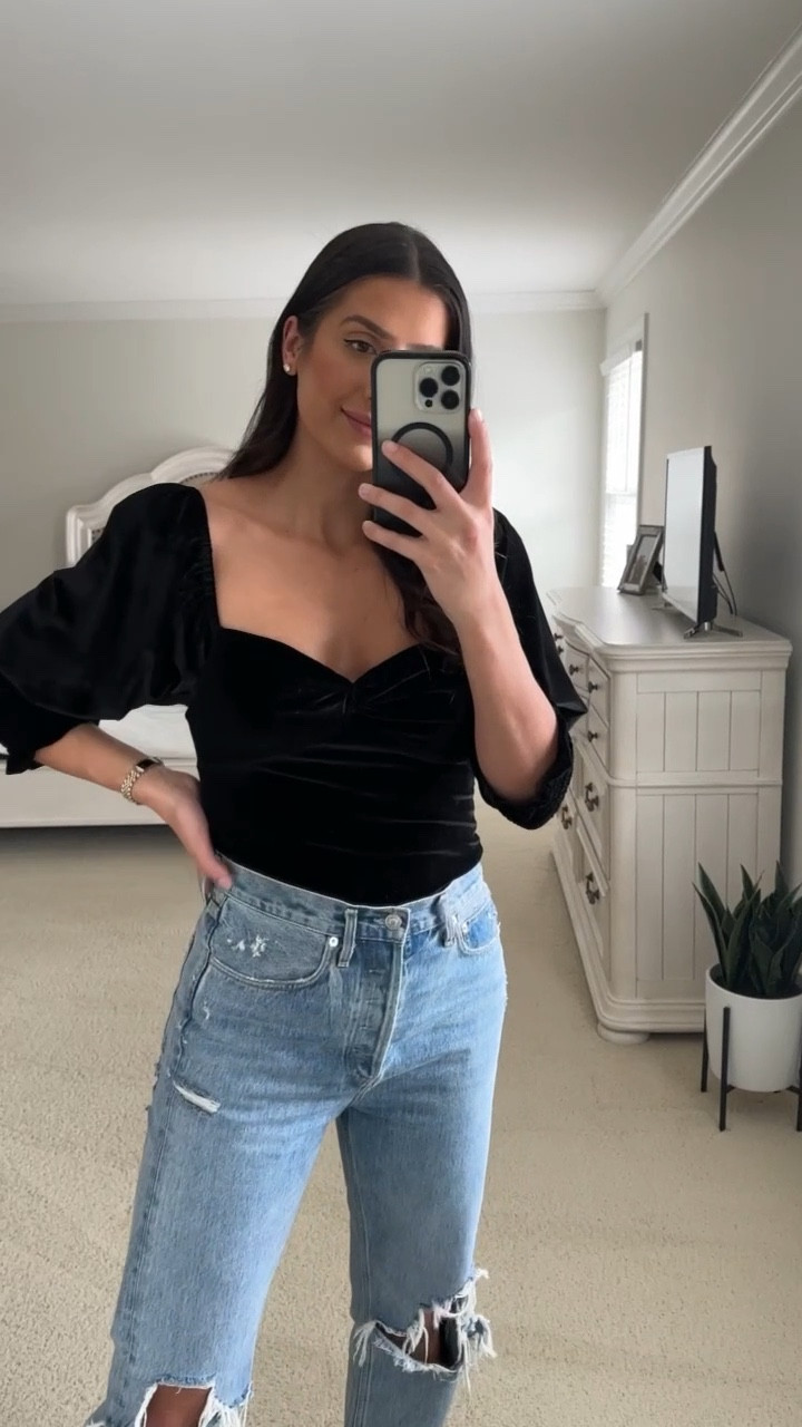 Valentine’s Day date night outfit idea💓✨ original top is OOS—but linked similar!

Valentines date outfit inspo - girls brunch outfit - date night outfit - revolve top - velvet puff sleeve body suit - revolve body suit - revolve jeans - 90s jeans - Abercrombie jeans - boy mom - Grace White - a Southern Drawl 

#LTKFindsUnder100 #LTKFindsUnder50 #LTKSeasonal