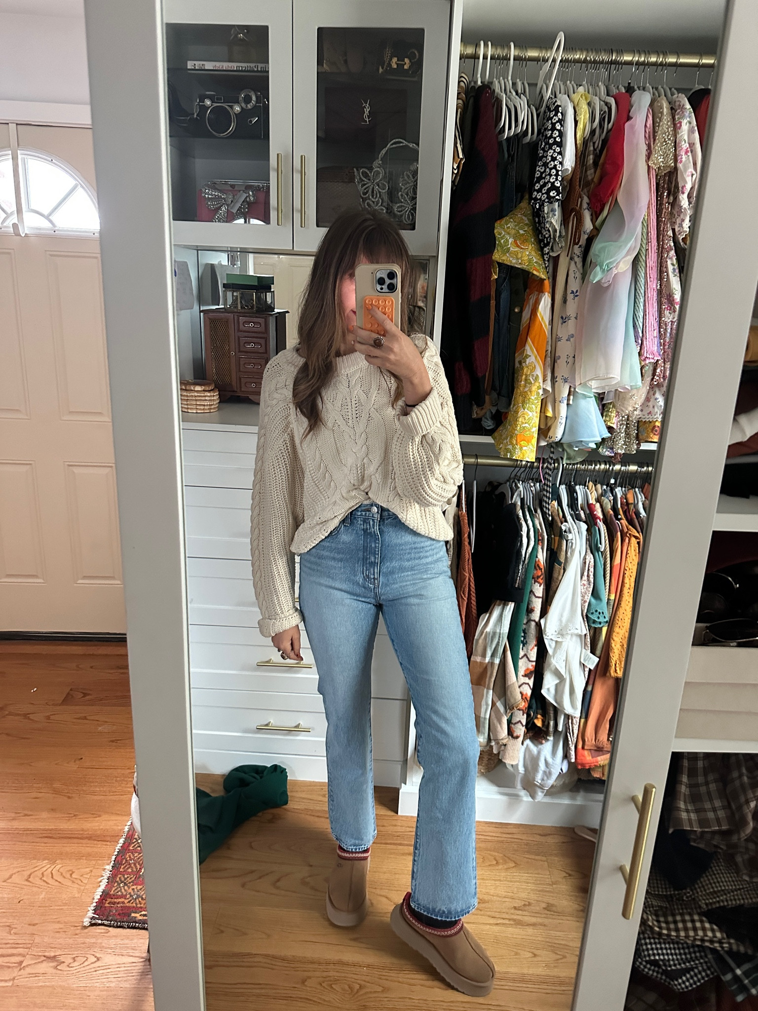 90s straight Jean are so cozy!

#LTKfindsunder100 #LTKxMadewell #LTKfindsunder50