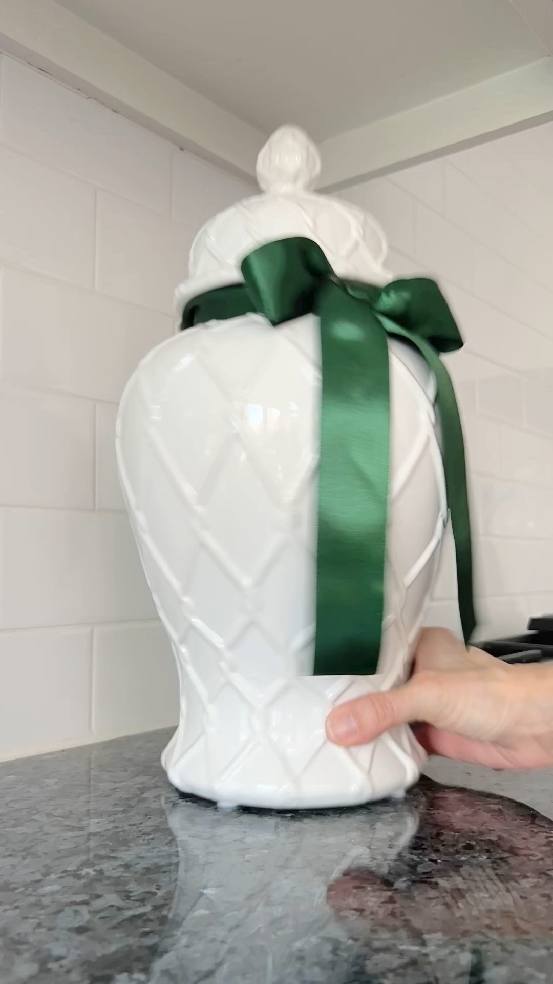 Dressing up my kitchen with some pretty gingham!  I love adding different ribbons to go with the seasons, to my white Kitchen  ginger jars. 

BellaGrey Designs
White ginger jars
Blue and white decor
Easter gingham
White kitchen




#LTKHome