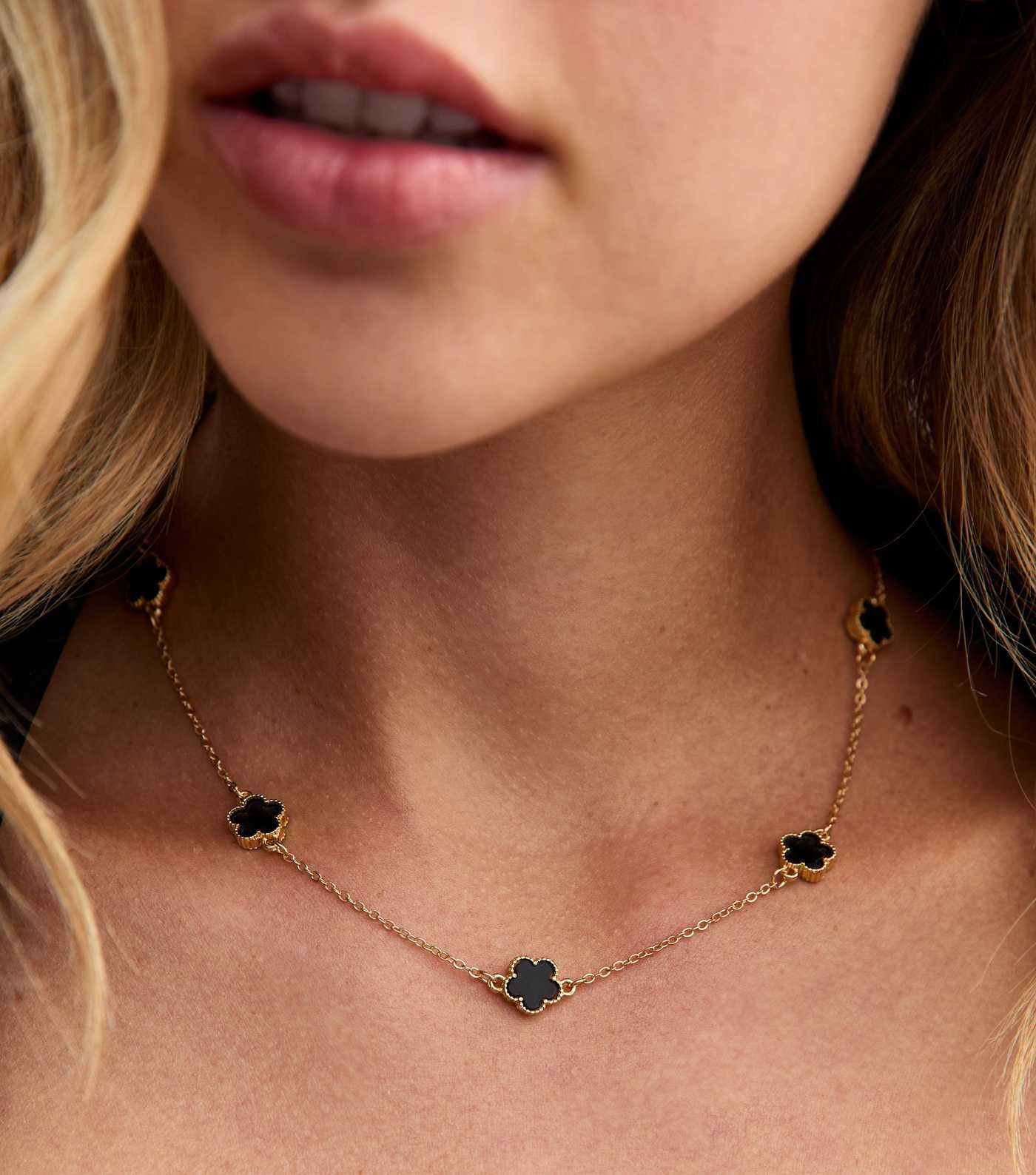 Gold Tone Clover Necklace | New Look | New Look (UK)