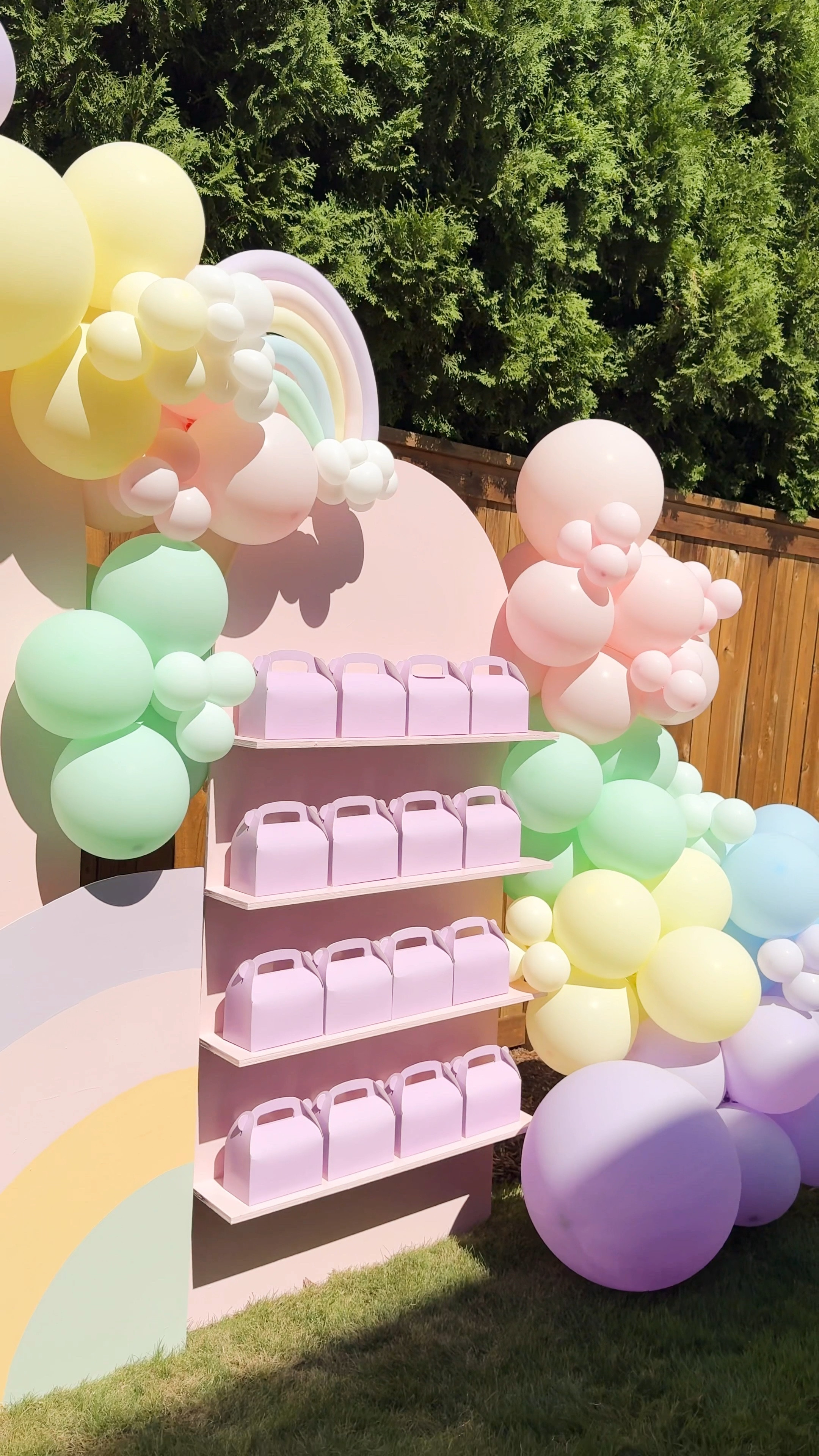 UNICORN PARTY FAVORS! 
What I put in this year's box: play-doh, bath bombs, paper punchers, bubble wands, cookies and stickers! 

#LTKKids #LTKParties #LTKHome