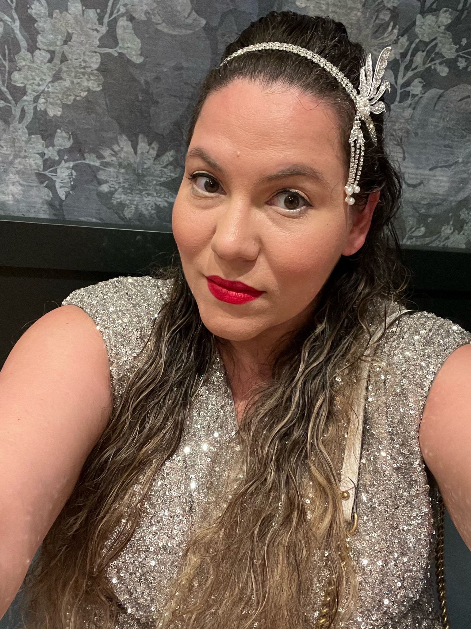 Flapper accessories for a 1920’s themed night 

#LTKParties #LTKStyleTip