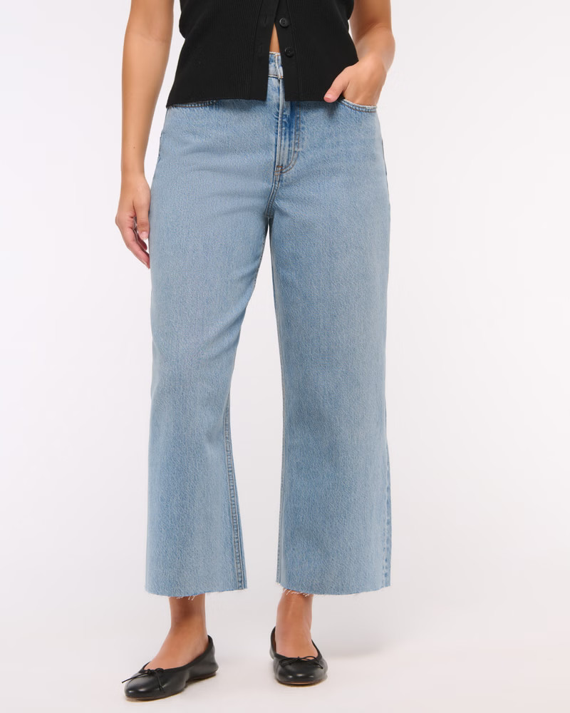 Curve Love High Rise Cropped Wide Leg Jean | Abercrombie & Fitch (US)