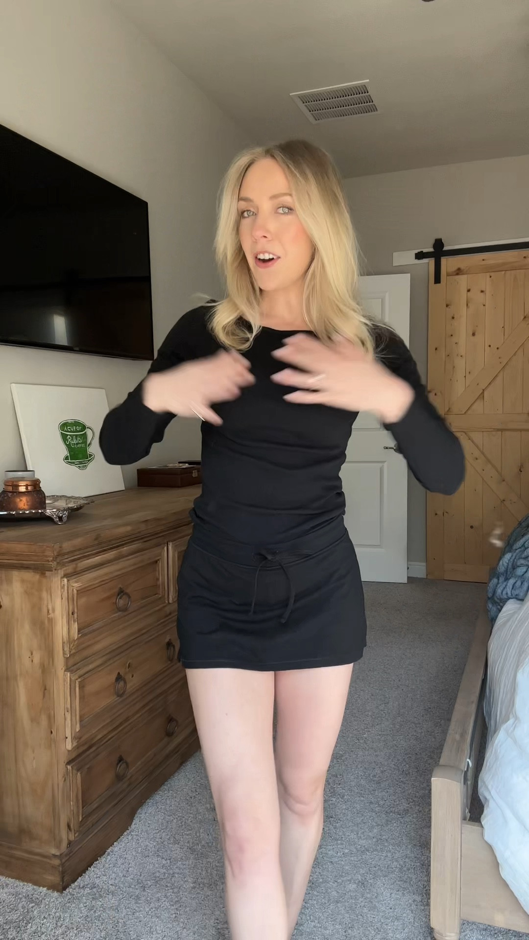 The skort set! Such a cute set but it’s just too short on me 
5’4 
Size small in skirt, medium in top 