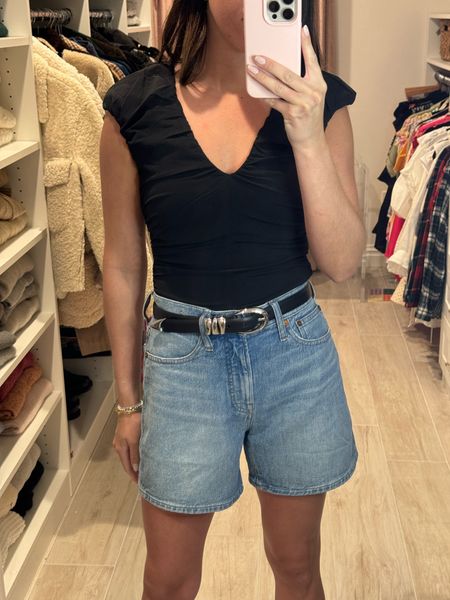 Madewell sale 
Size 25 short 
Xsmall belt

Denim shorts 
Summer outfit 

#LTKxMadewell #LTKSaleAlert #LTKFindsUnder100