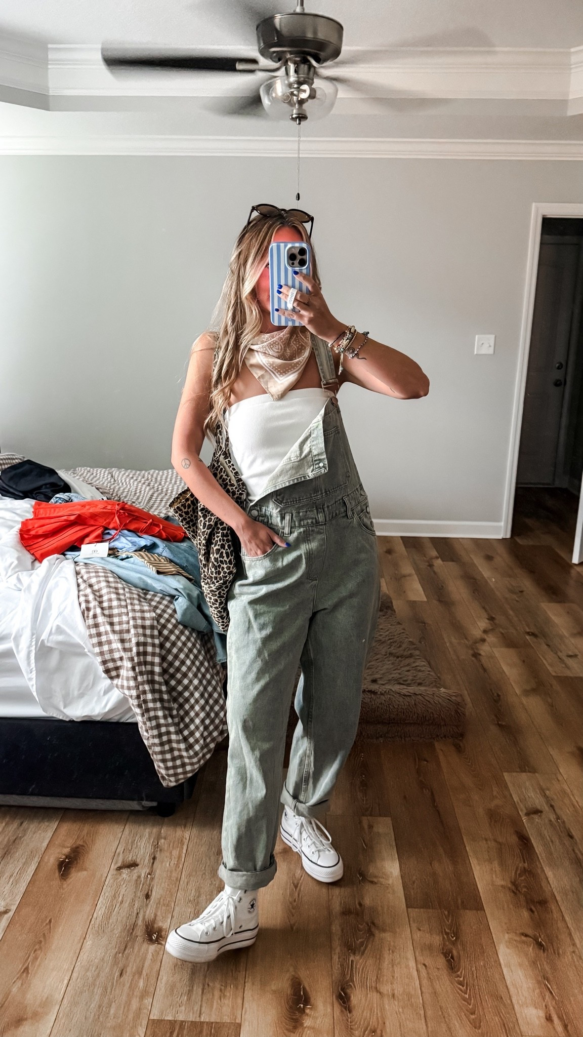 Cute summer mom outfit

#LTKmomlife #LTKgrwm #LTKootd