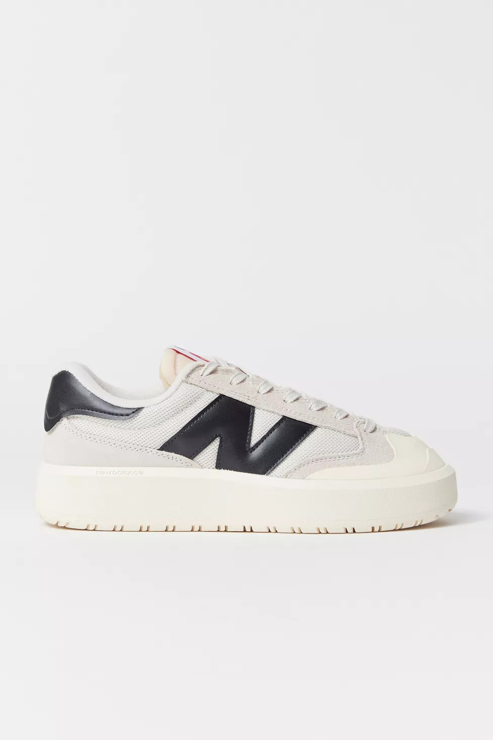 New Balance CT302 Sneaker | Urban Outfitters (US and RoW)