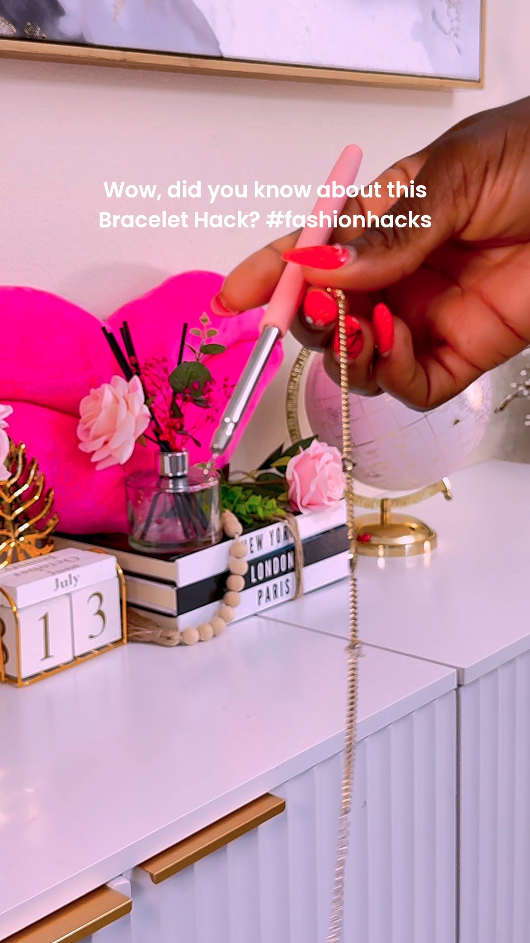 Wow, did you know about this Bracelet Hack? #fashionhacks

#LTKBeauty #LTKStyleTip #LTKHome