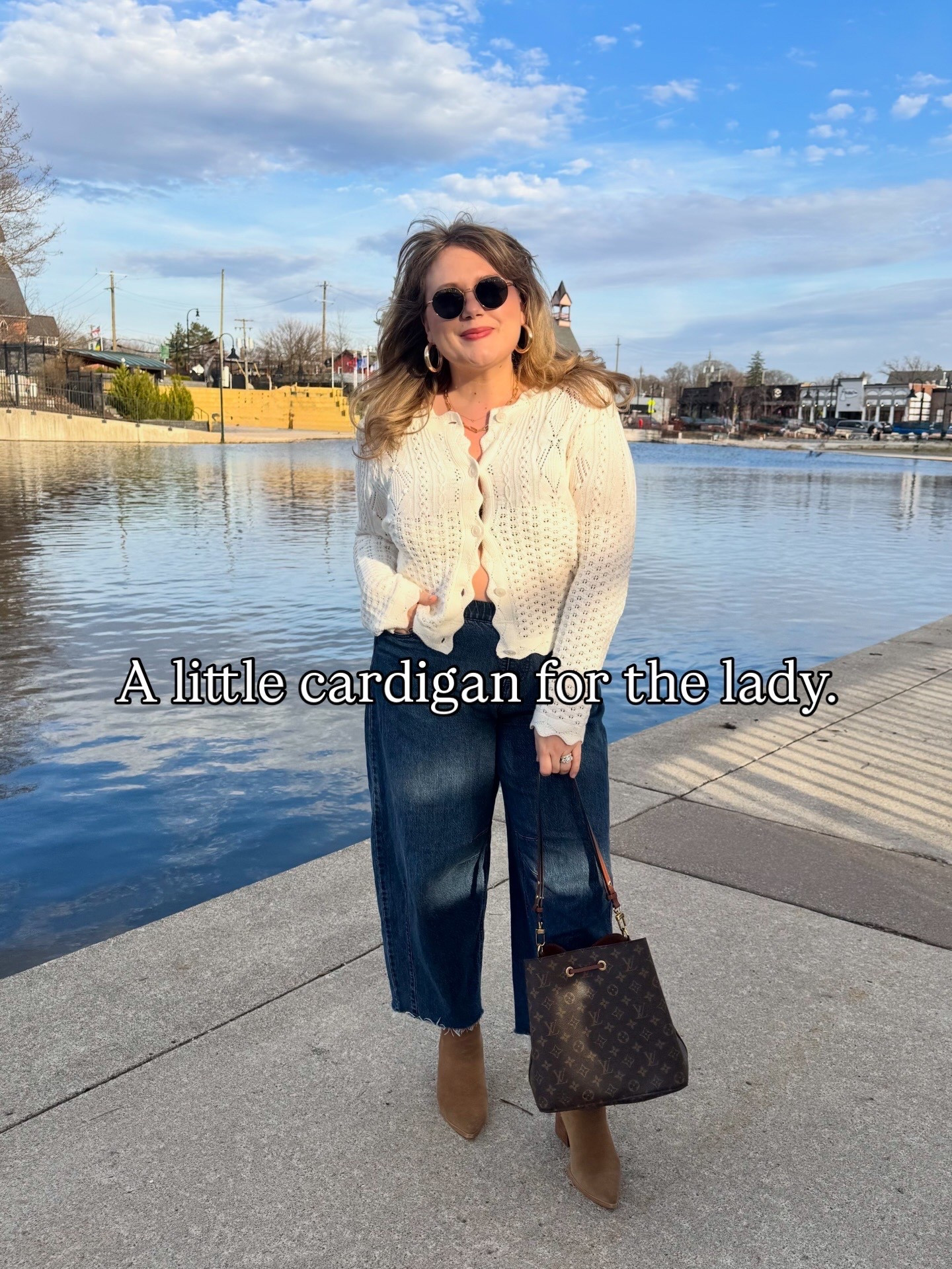 A cutie $30 cardigan that can be worn so many ways! 

#LTKPlusSize #LTKMidsize #LTKmomlife