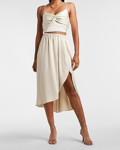 Satin Twist Front Cropped Cami | Express