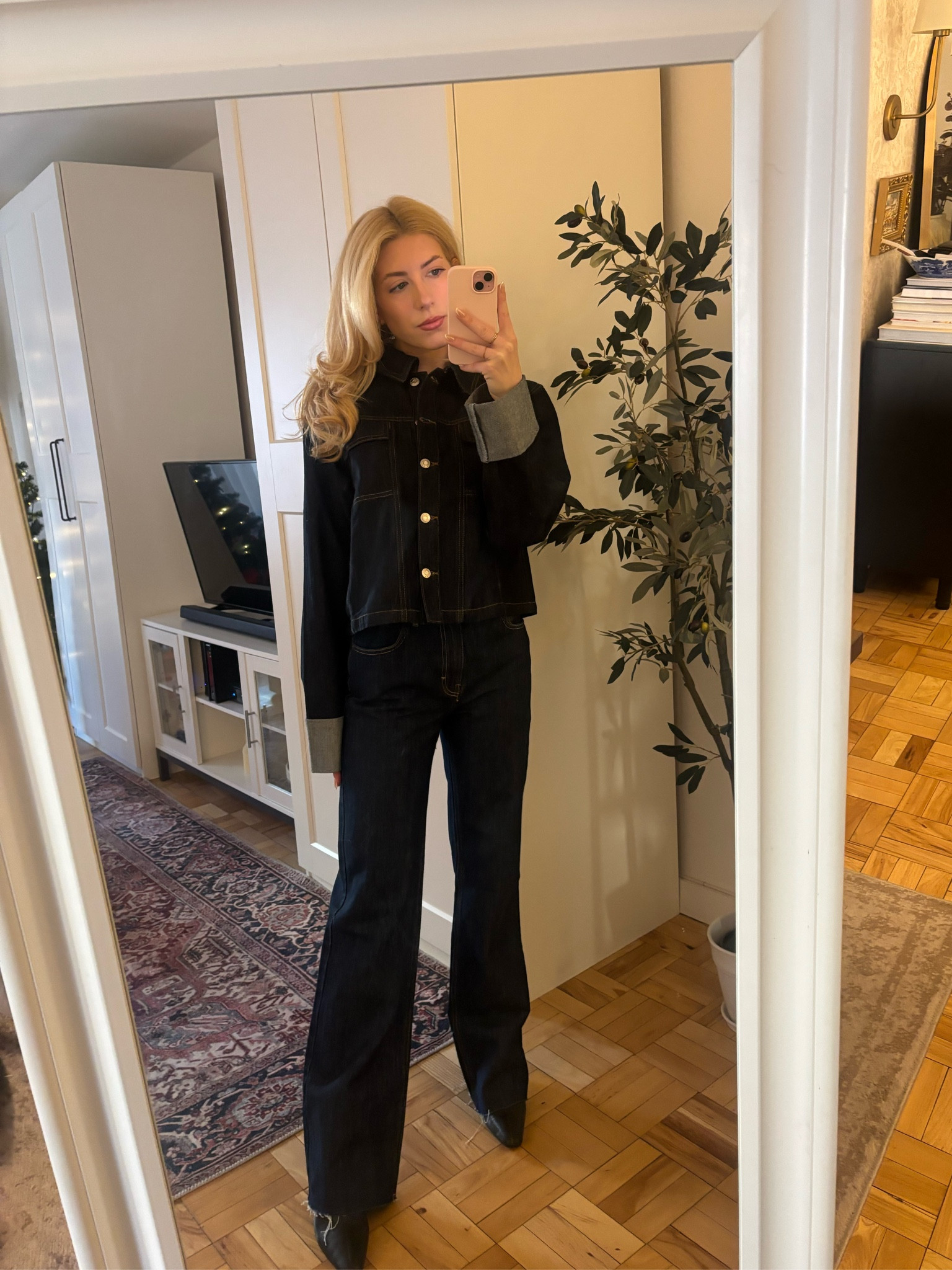 Denim Dan!! 

#LTKStyleTip #LTKGiftGuide