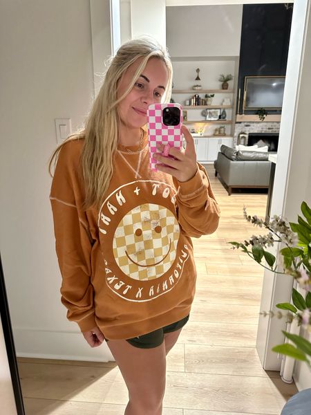 Burnt orange checkered smiley sweat shirt is oversized and comfy! The large fits me like a men’s large and is long enough to cover the booty. You can still size up for a more oversized fit too because the XL looked great. 

Ascot & Hart, target sweater, fall sweatshirt, smiley sweats, fall outfit 

#LTKsalealert #LTKmidsize #LTKSeasonal