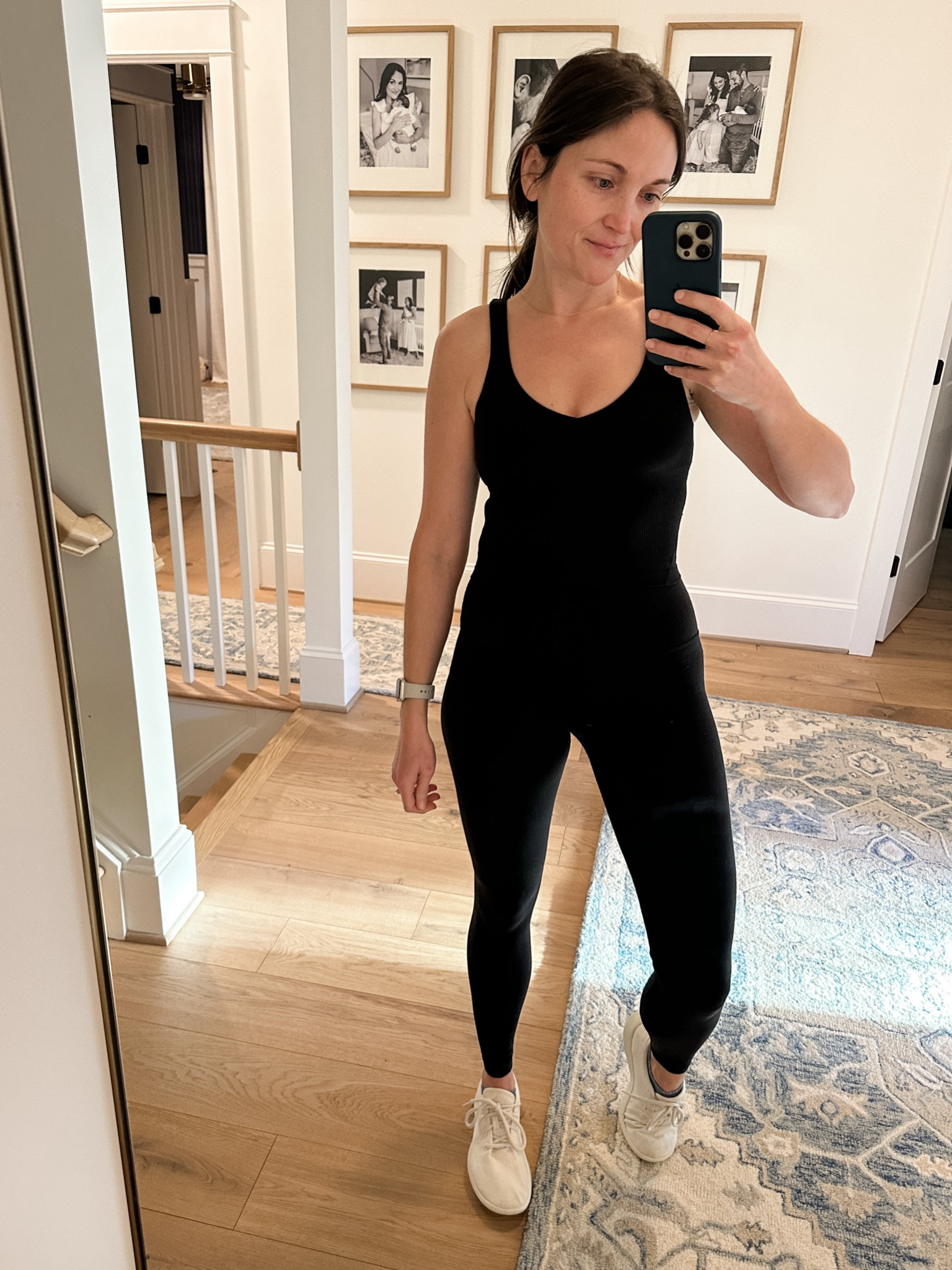 Align crop and align pants… almost looks like a bodysuit. 

#LTKSeasonal #LTKMostLoved