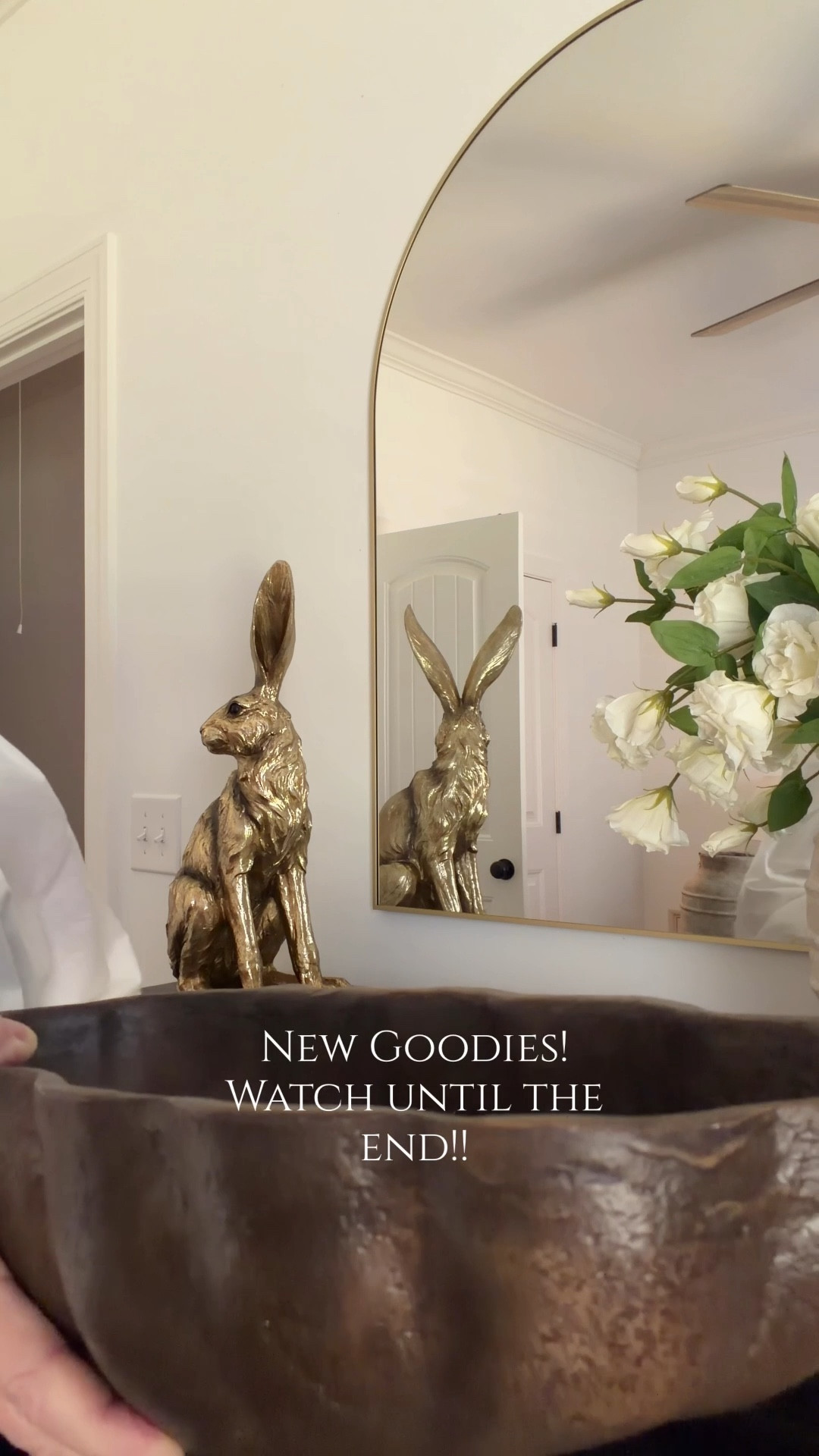 Okay… I have to show you what came in this week! ❤️
There are so many beautiful pieces, and I promise it’s worth watching all the way through! These are the kind of finds you can style over and over again, no matter the season. I already know you’re going to fall in love 😍