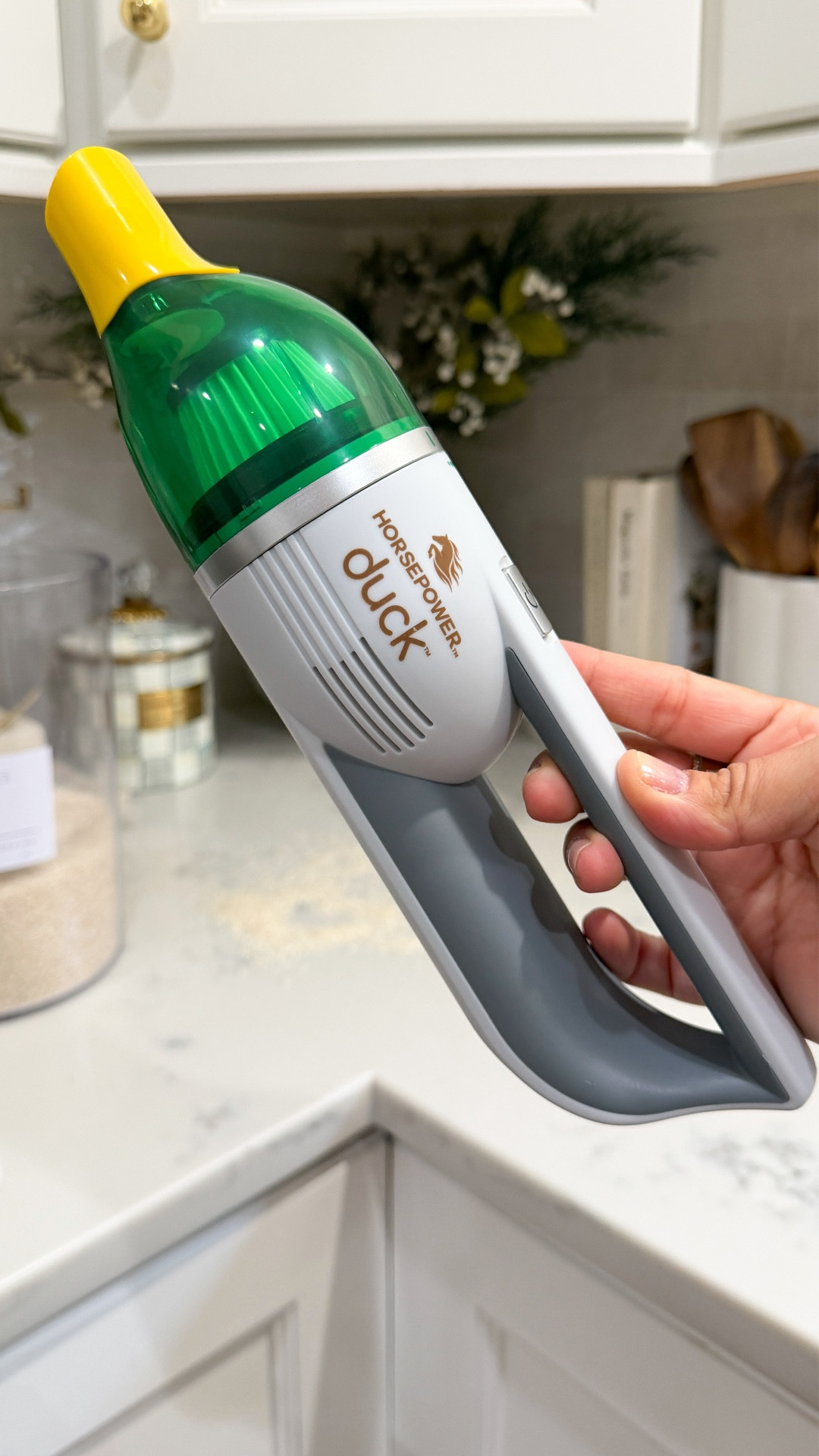 #Ad Just found the cutest little helper from @loweshomeimprovement & I’m obsessed! 😍

This wireless mini duck vacuum is wireless, lightweight, and perfect for quick kitchen + car cleanups 🐥✨ 

#LowesPartner mini vacuum, portable vacuum, car vacuum #kitchen must have 




#LTKFindsUnder50 #LTKSaleAlert #LTKHome