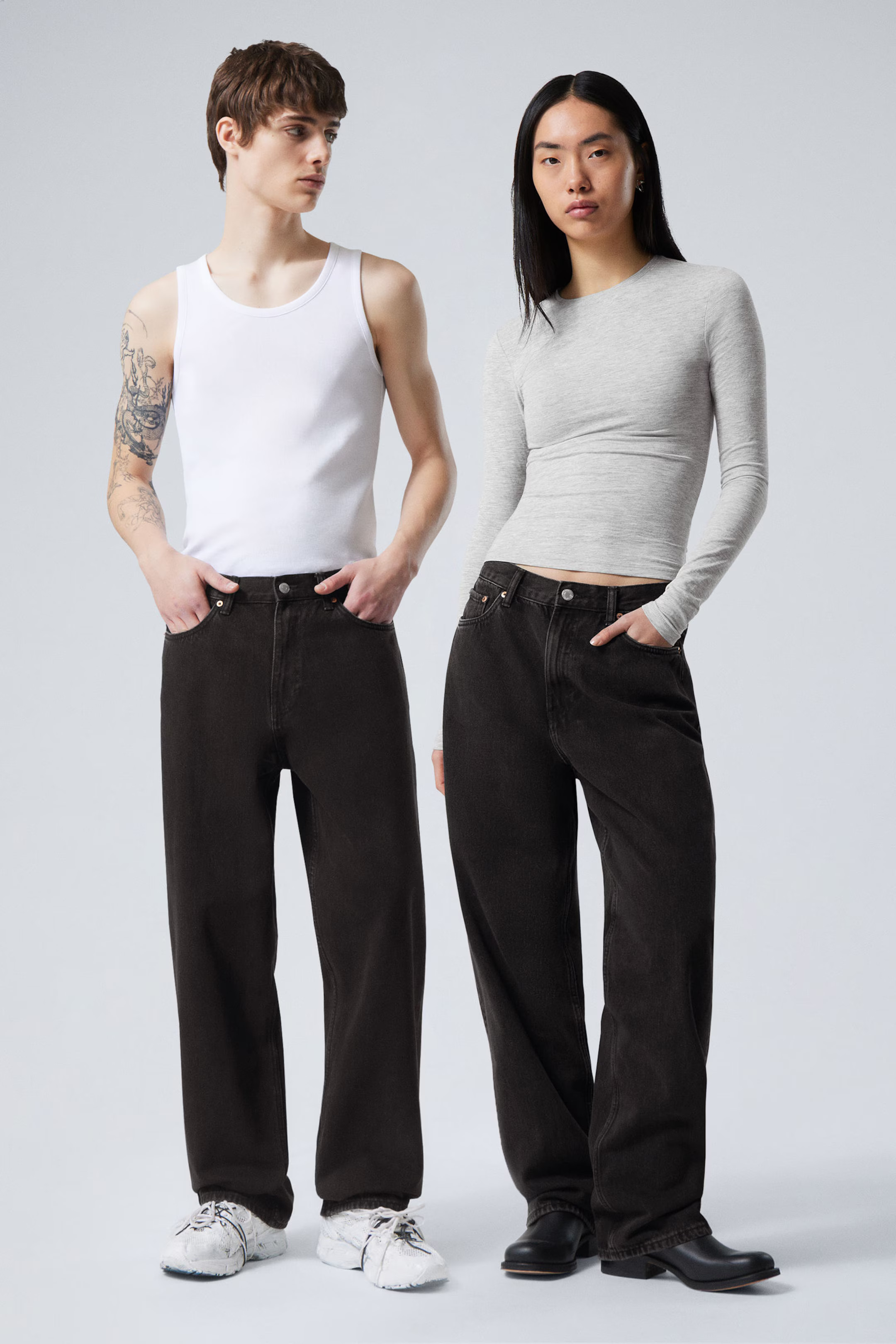 Galaxy Loose Straight Leg Jeans | Weekday