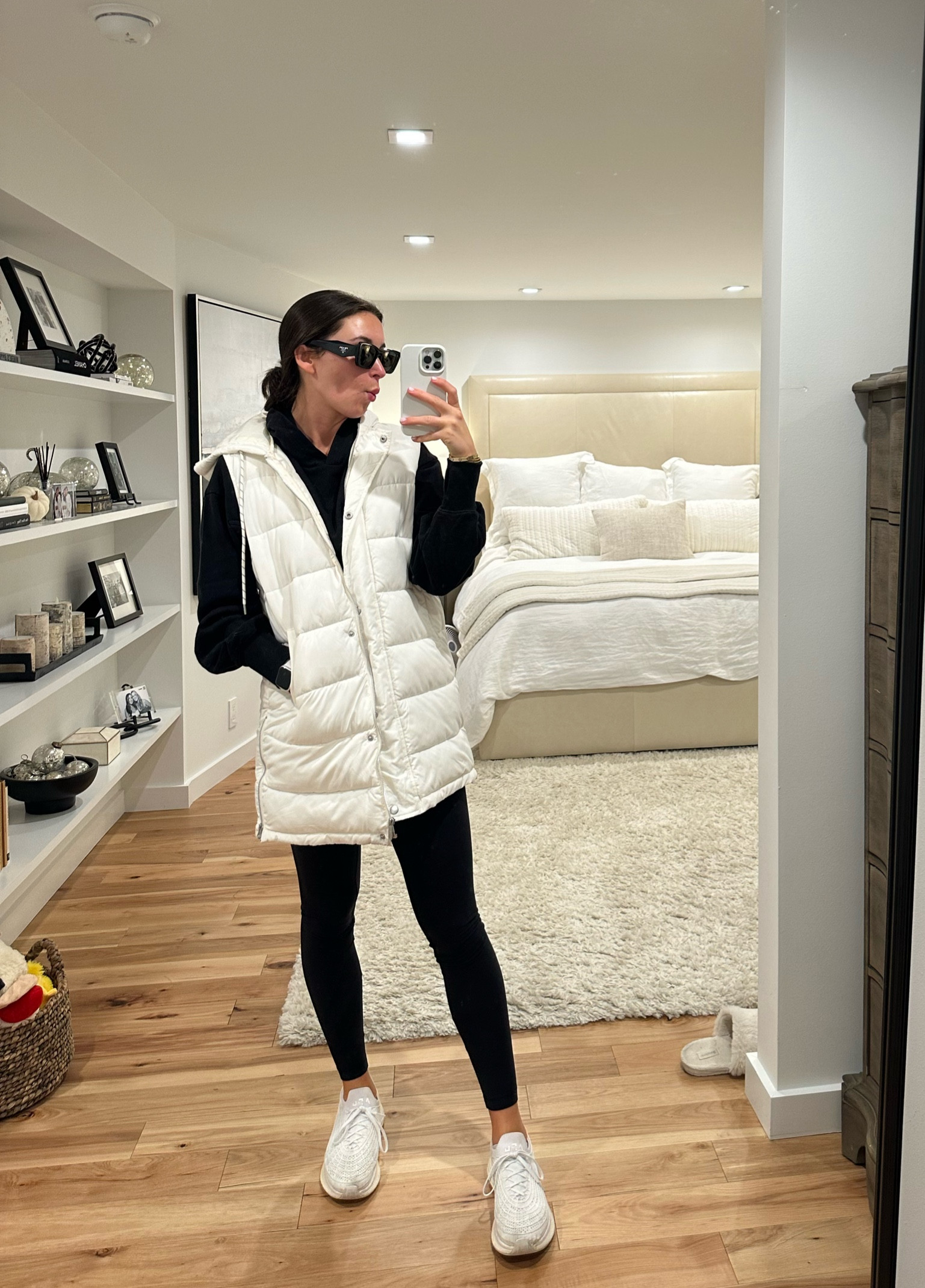 Vest that's basically a parka for hot girl walks? I'm in#LTKfitness

#LTKSeasonal