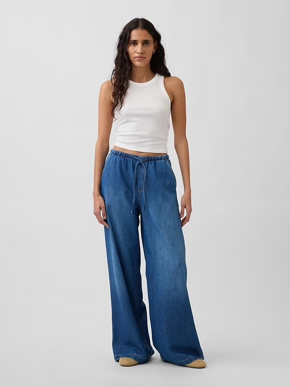 Gap Mid Rise UltraSoft Easy Baggy Jeans, sale, back to school, casual, everyday

#LTKootd #LTKSaleAlert