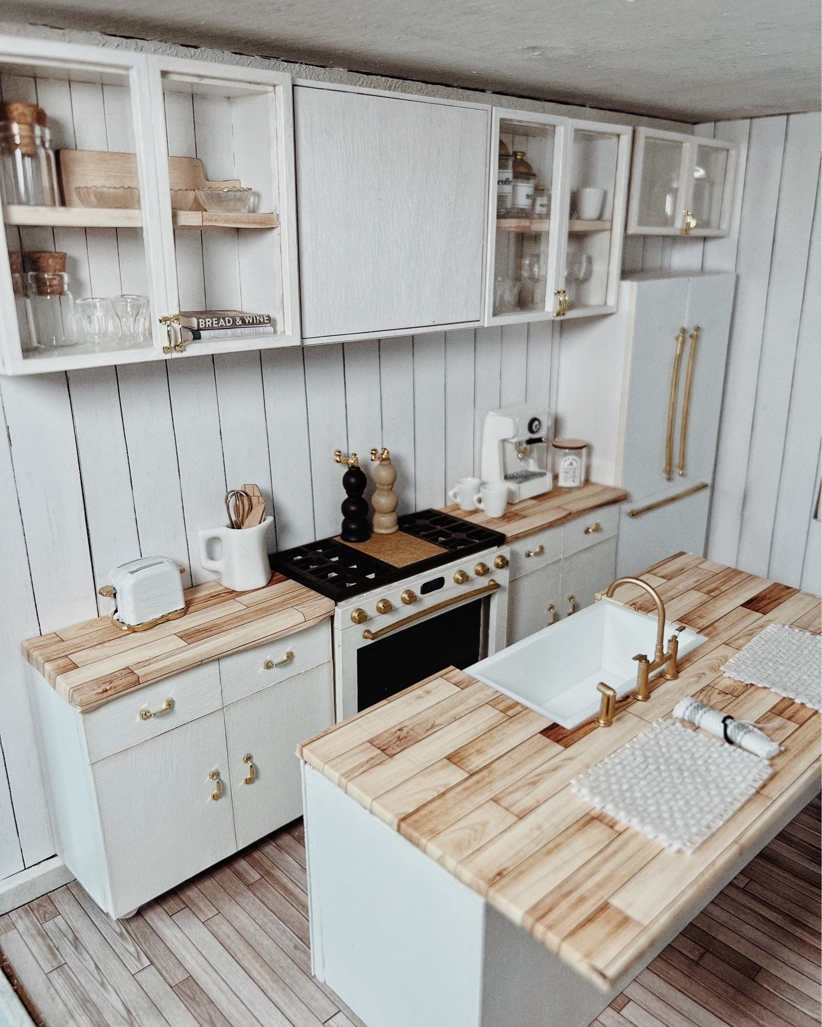 Happy Sunday! Here’s my tiny kitchen♥️

#LTKhome #LTKFind #LTKunder50