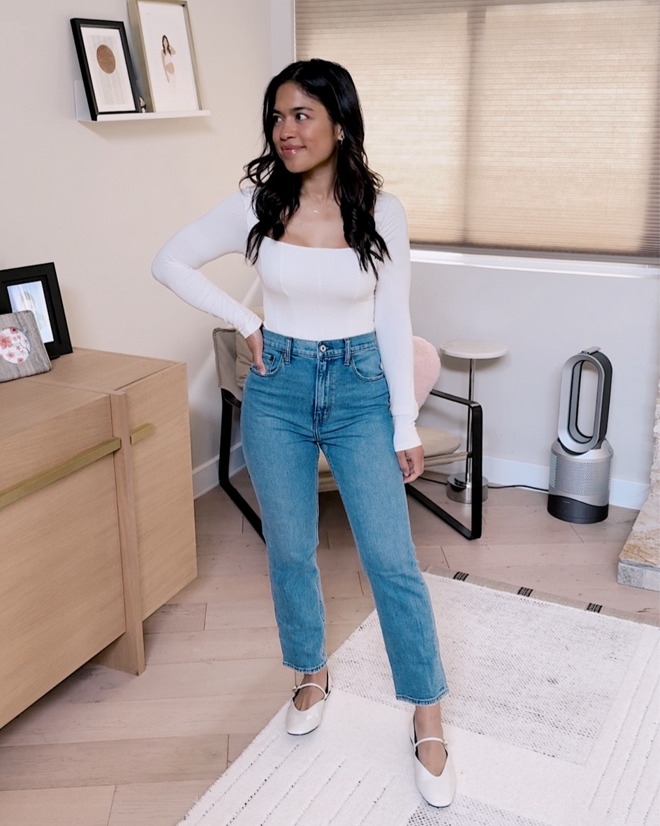 ABERCROMBIE SEMI-ANNUAL DENIM EVENT! 25% off all jeans + copy promo code for more % off! Wearing the ultra high rise ankle straight jeans in medium wash, curve love fit! Runs TTS


#LTKfindsunder100 #LTKsalealert #LTKSpringSale
