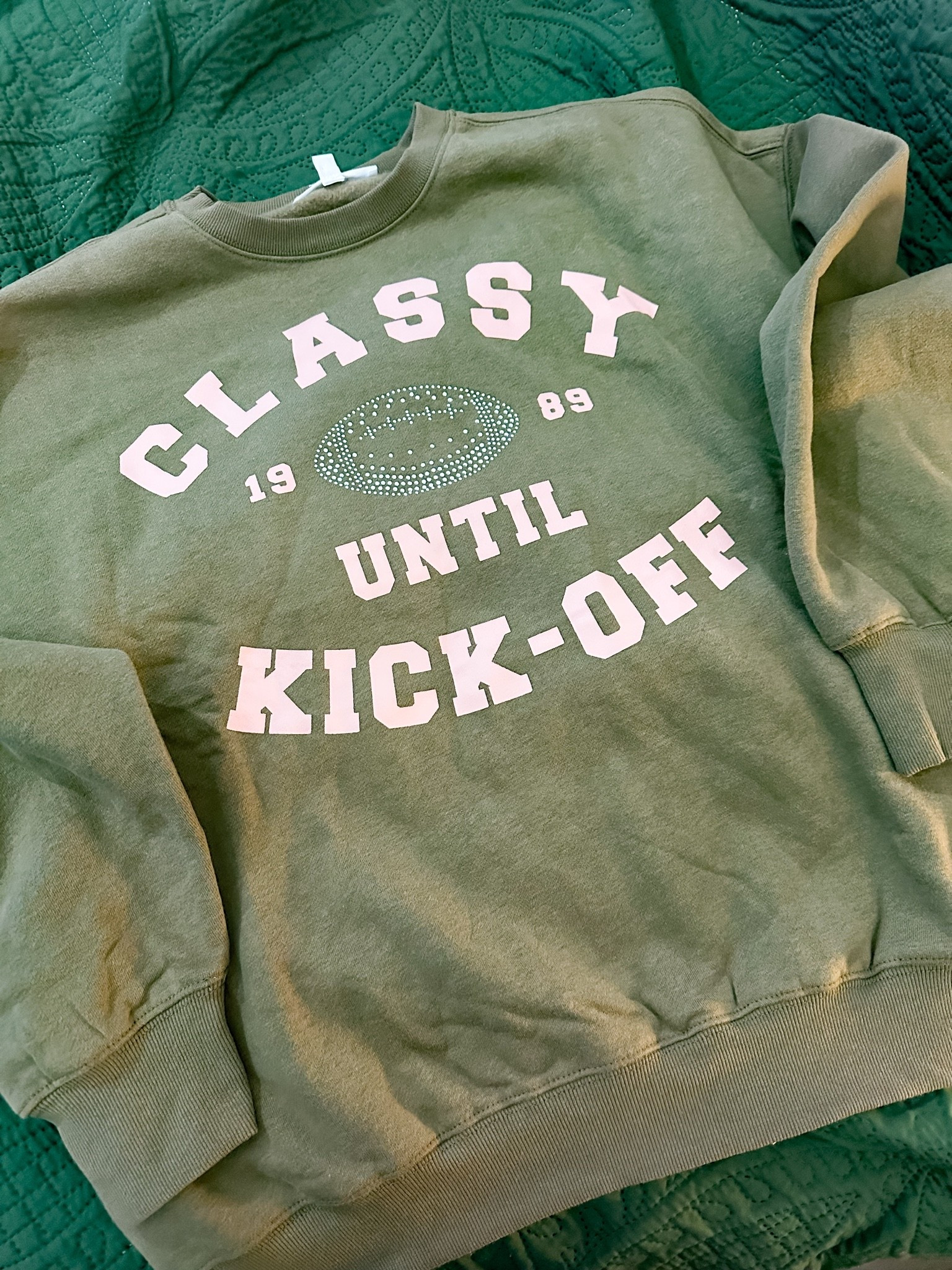 Most comfy game day sweatshirt from 🎯

#LTKselfcare #LTKgrwm #LTKSeasonal