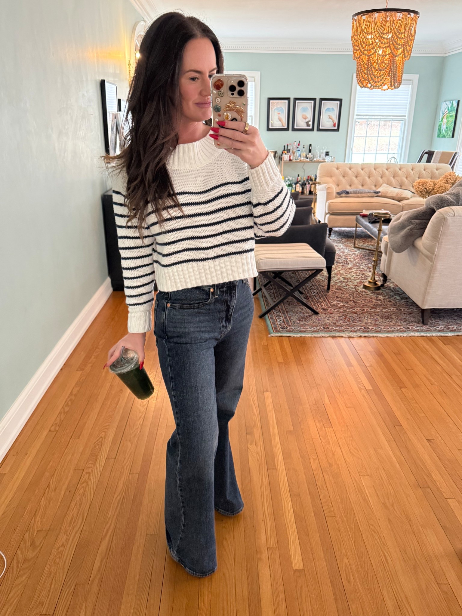 New modern bootcut jeans 

#LTKmomlife #LTKdayinmylife #LTKOver40