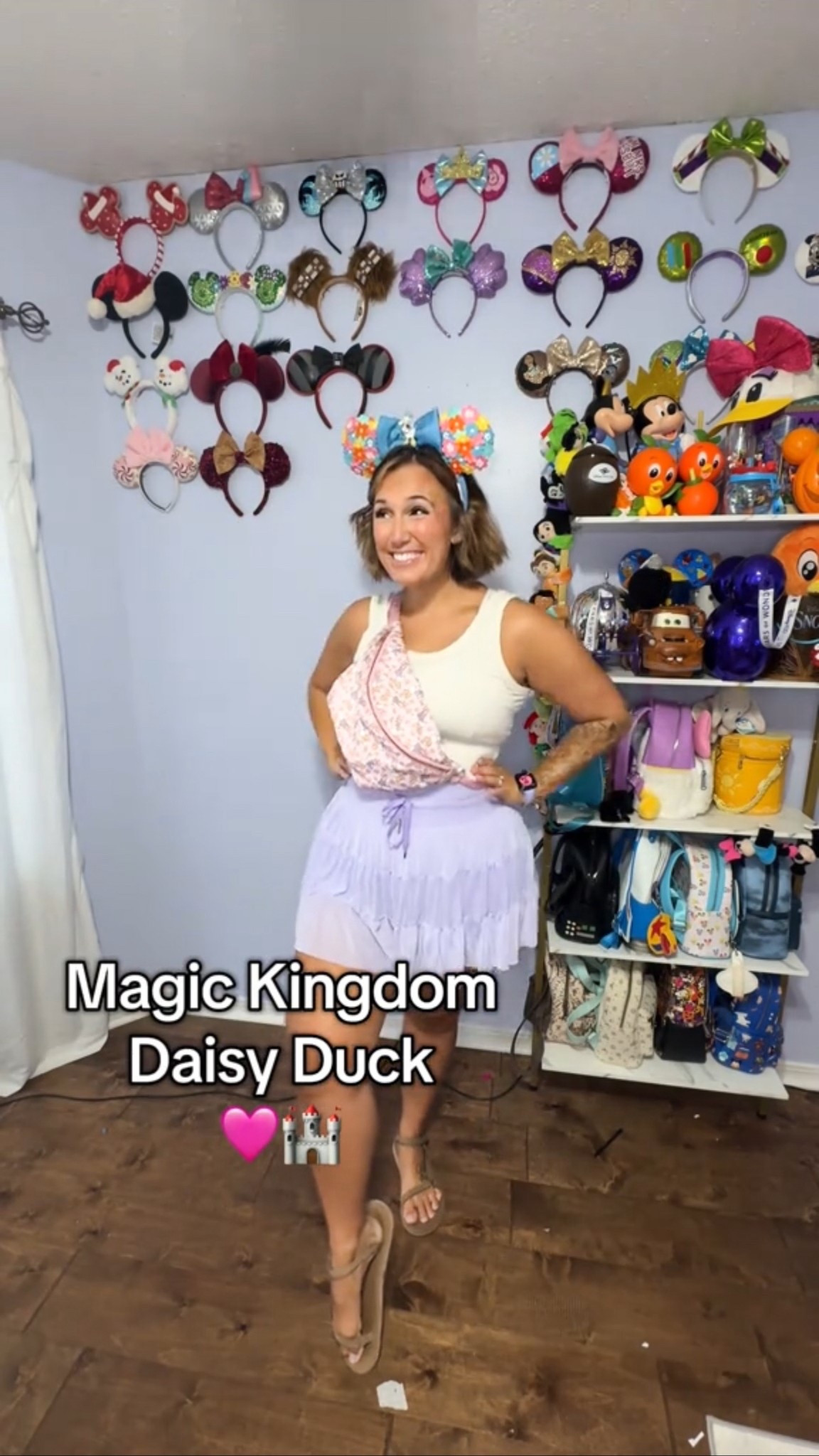 Channeling the best Sassy Diva, Daisy Duck 🩷✨ 

#LTKTravel #LTKMidsize #LTKActive