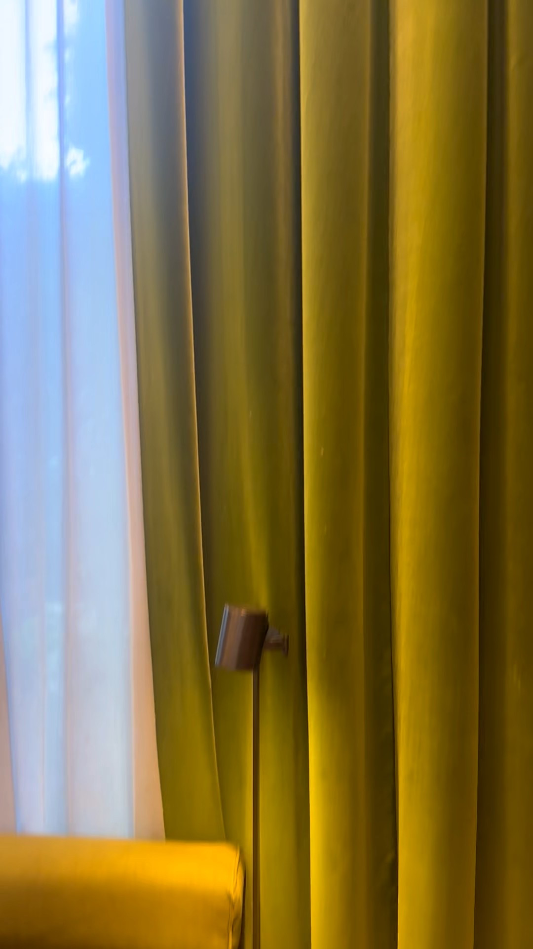 These drape panels set the tone immediately — soft, grounded, and calming. The layered green palette makes the whole space feel serene.

#DraperyDesign
#GreenInteriors
#LayeredNeutrals
#InteriorMood
#SoftLuxury
#DesignDetails
#TexturalLiving
#ModernElegance
#CuratedSpaces
#CalmLiving
#InteriorStyling
#QuietLuxury


#LTKHome #LTKvlog #LTKdayinmylife