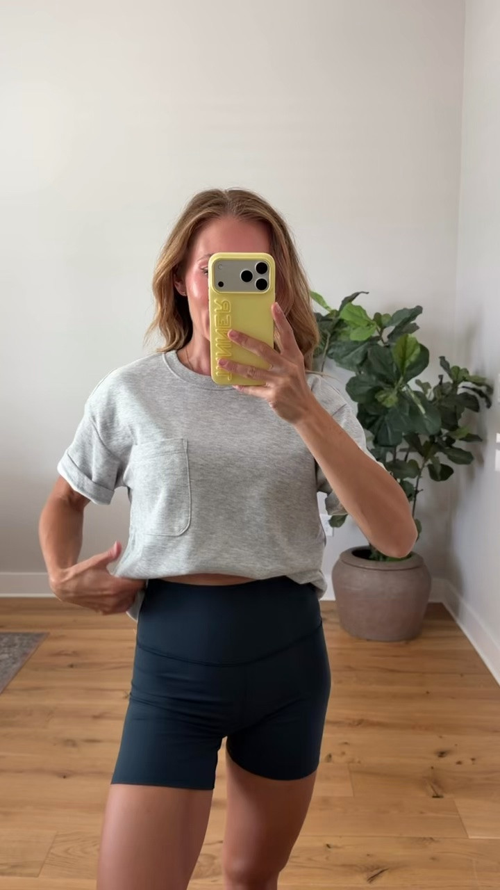 Target activewear is on sale!! Wearing an XS in everything

#LTKfitnessgoals #LTKselfcare #LTKActive