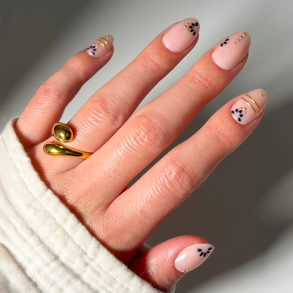Myko Muse | Glamnetic