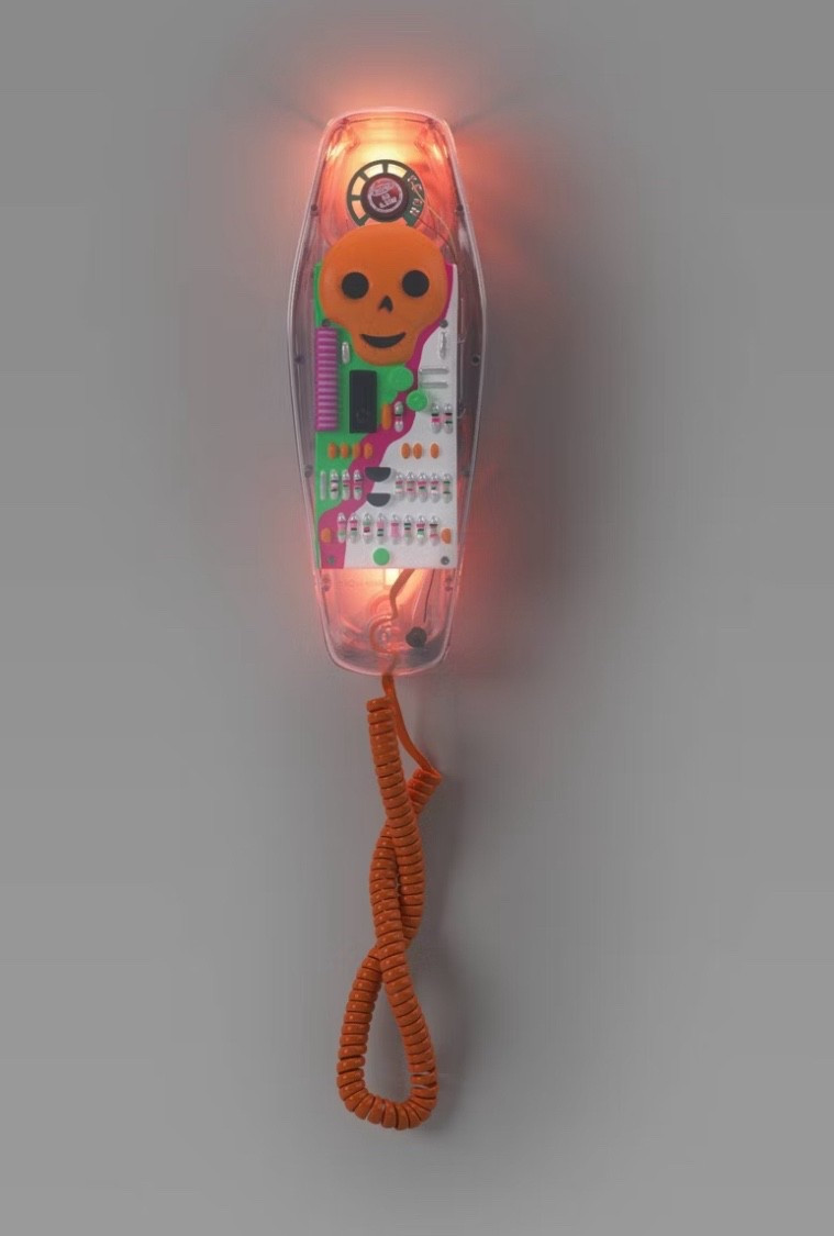 Fun Halloween interactive phone 🎃

#LTKHome #LTKSeasonal #LTKStyleTip