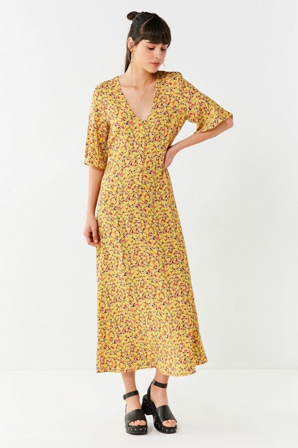 UO Flutter Sleeve Floral Maxi Dress | Urban Outfitters (US and RoW)