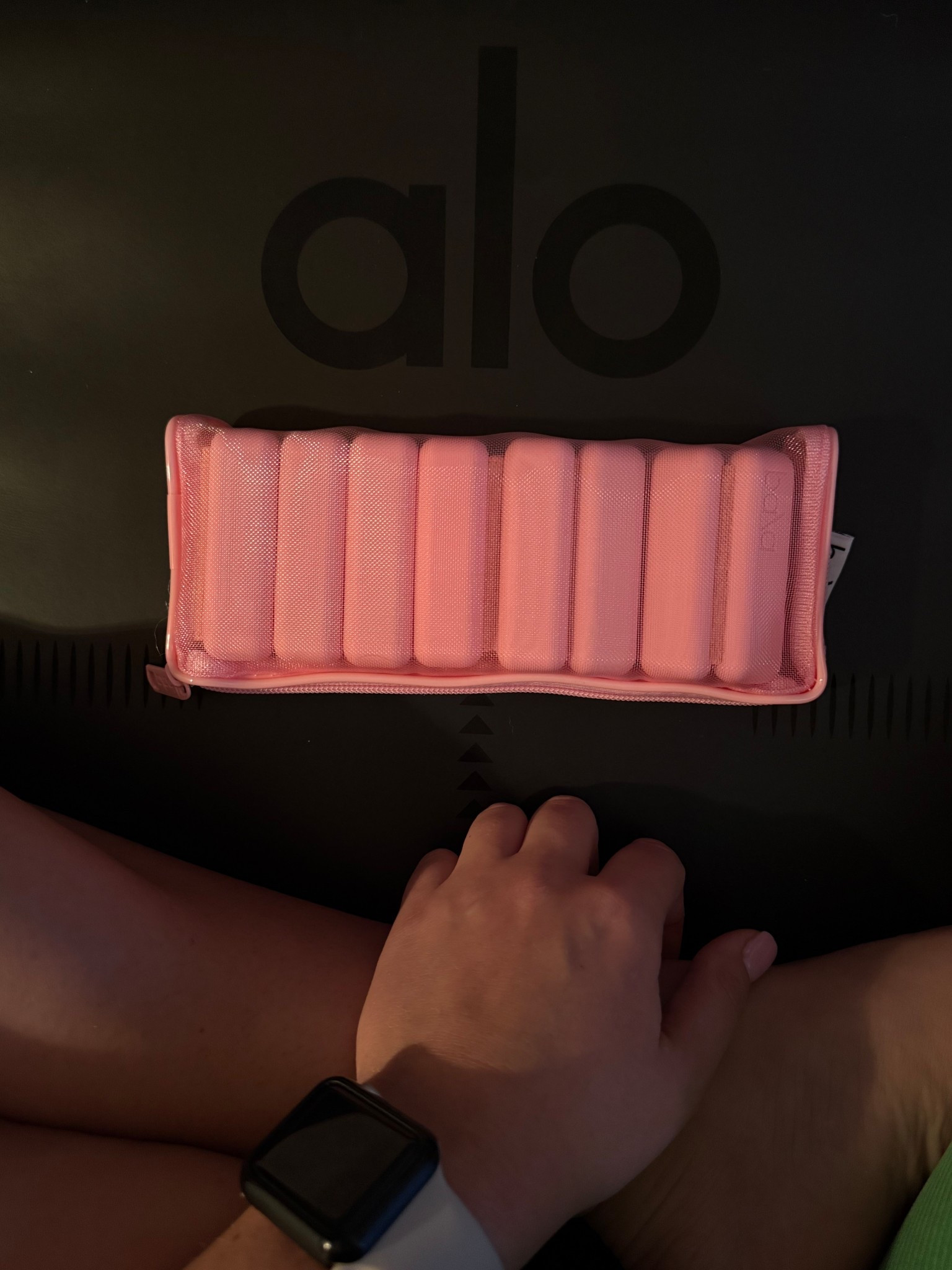 workout accessories - alo mat and bala bangles!


#LTKHome #LTKActive #LTKSaleAlert