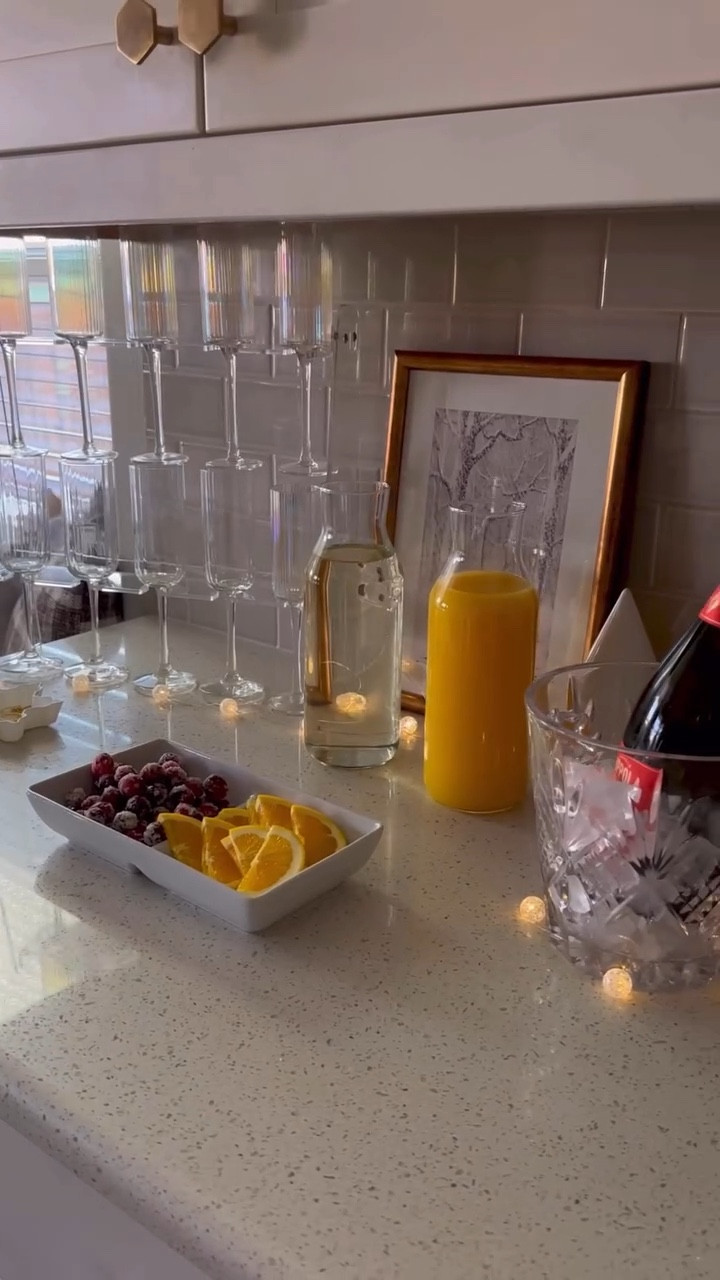 If you’re hosting Christmas morning, a holiday brunch, or even a cozy winter get-together, a simple mimosa bar is such a fun idea. I pulled everything together with a few Amazon finds, and the little touches — like sugared cranberries — make it feel extra festive without any effort. Easy, pretty, and something everyone loves to make their own.

#holidaymimosabar #winterbrunchideas #holidayhosting #brunchinspiration

#LTKfoodie #LTKHome #LTKHoliday