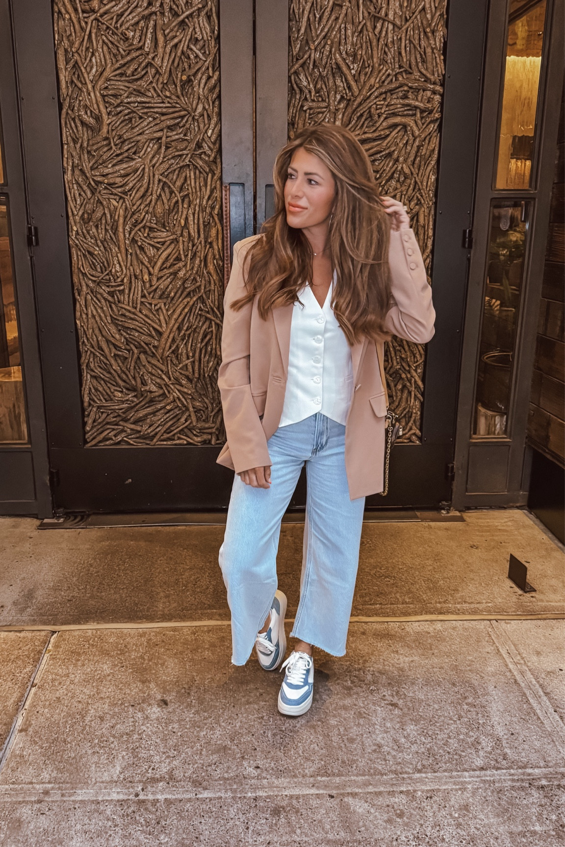 NYC spring or fall outfit 
New York 