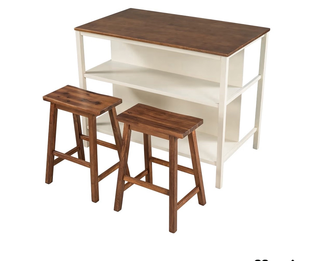 #kitchen #kitchenisland #kitchentable #newhome #kitchenseating #homedecor