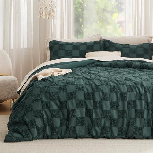 Bedsure Queen Size Comforter Set Emerald, Boho Tufted Bed Set, Checkered Farmhouse-Style Distressed Vintage Bedding, 3 Pieces, 1 Plaid Geometric Comforter and 2 Pillow Shams | Amazon (US)