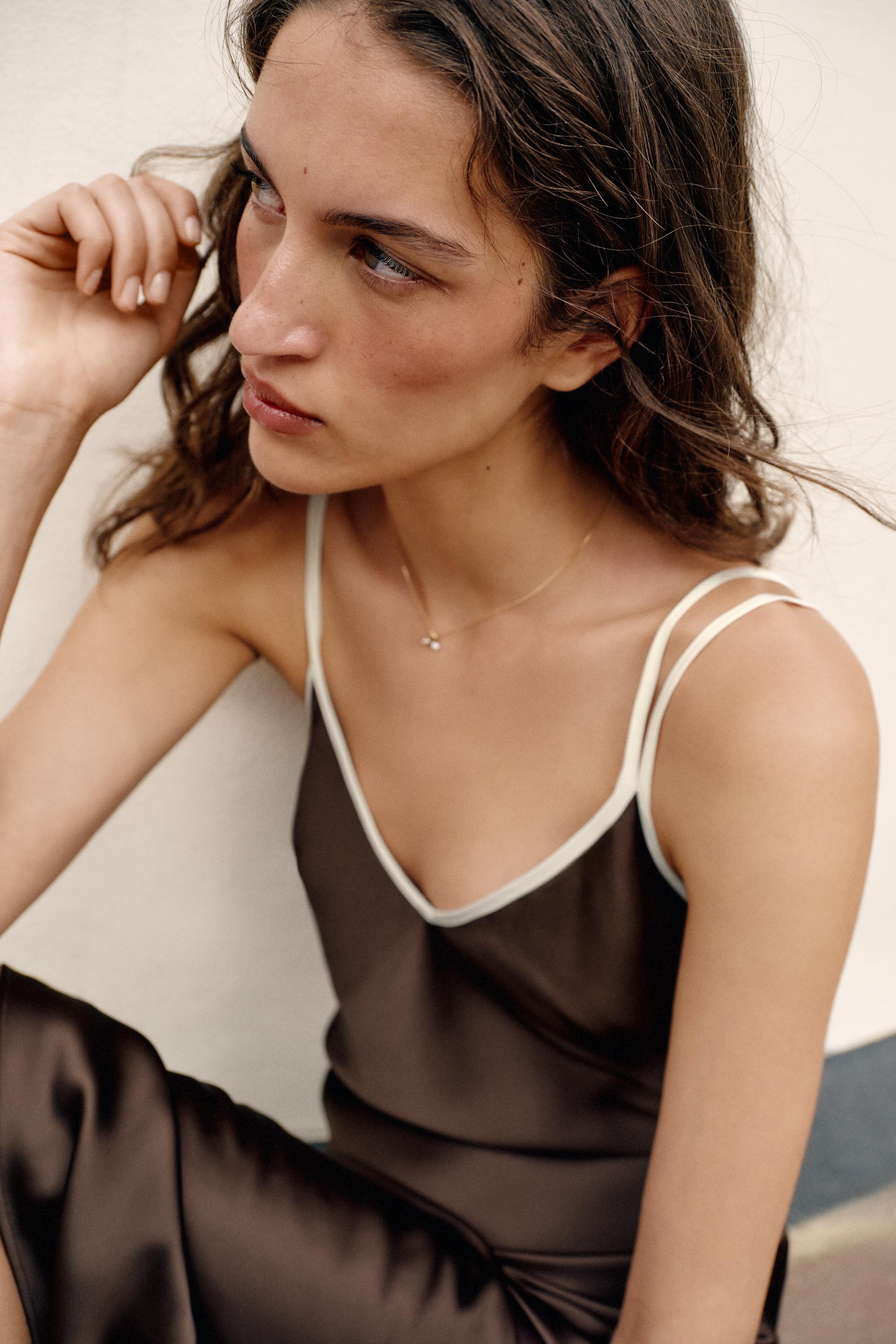 SQUARE TOE HEELED SANDALS | Zara US