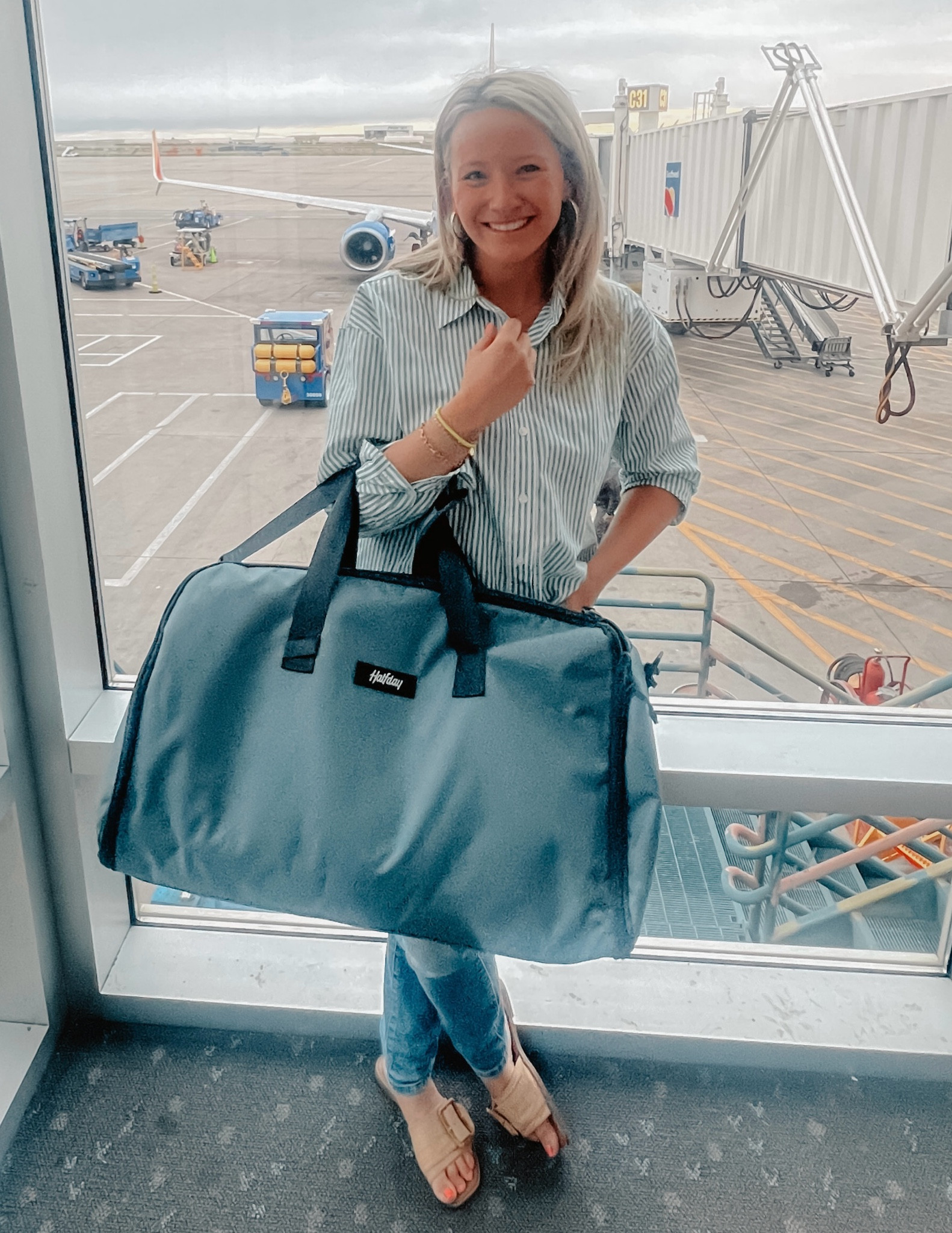 #ad This garment duffle bag is perfect for those quick getaways this summer!  It fits all your hanging clothes inside, then zip it up into a duffle for your shoes and extras. Check out my reel on IG on how I packed for a quick weekend trip. #halfday #garmentbag #travel #travelbag #halfdaytravel #halfdaytravelpartner #takeahalfday


#LTKtravel