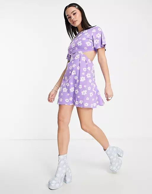 Daisy Street mini dress with cut out sides in cute daisy print | ASOS (Global)