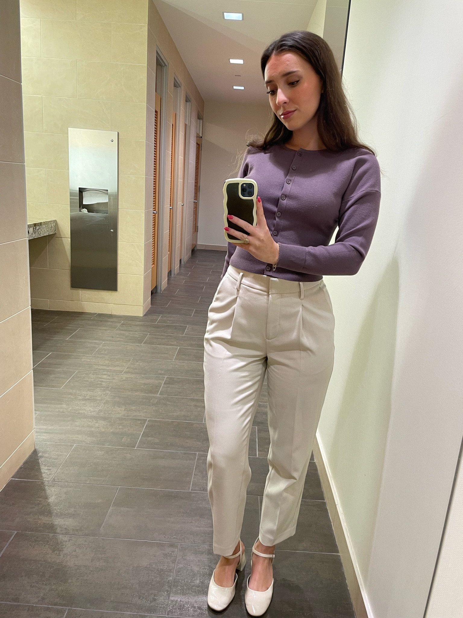 Cutie sweater the fit is very flattering - also linked my fave work pants
#workoutfit

#LTKworkwear #LTKsalealert #LTKstyletip