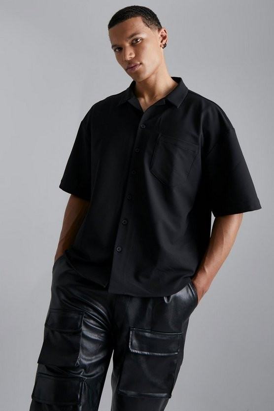 Tall Nylon 4 Way Stretch Boxy Fit Shirt | boohooMAN (DE, IE & UK)