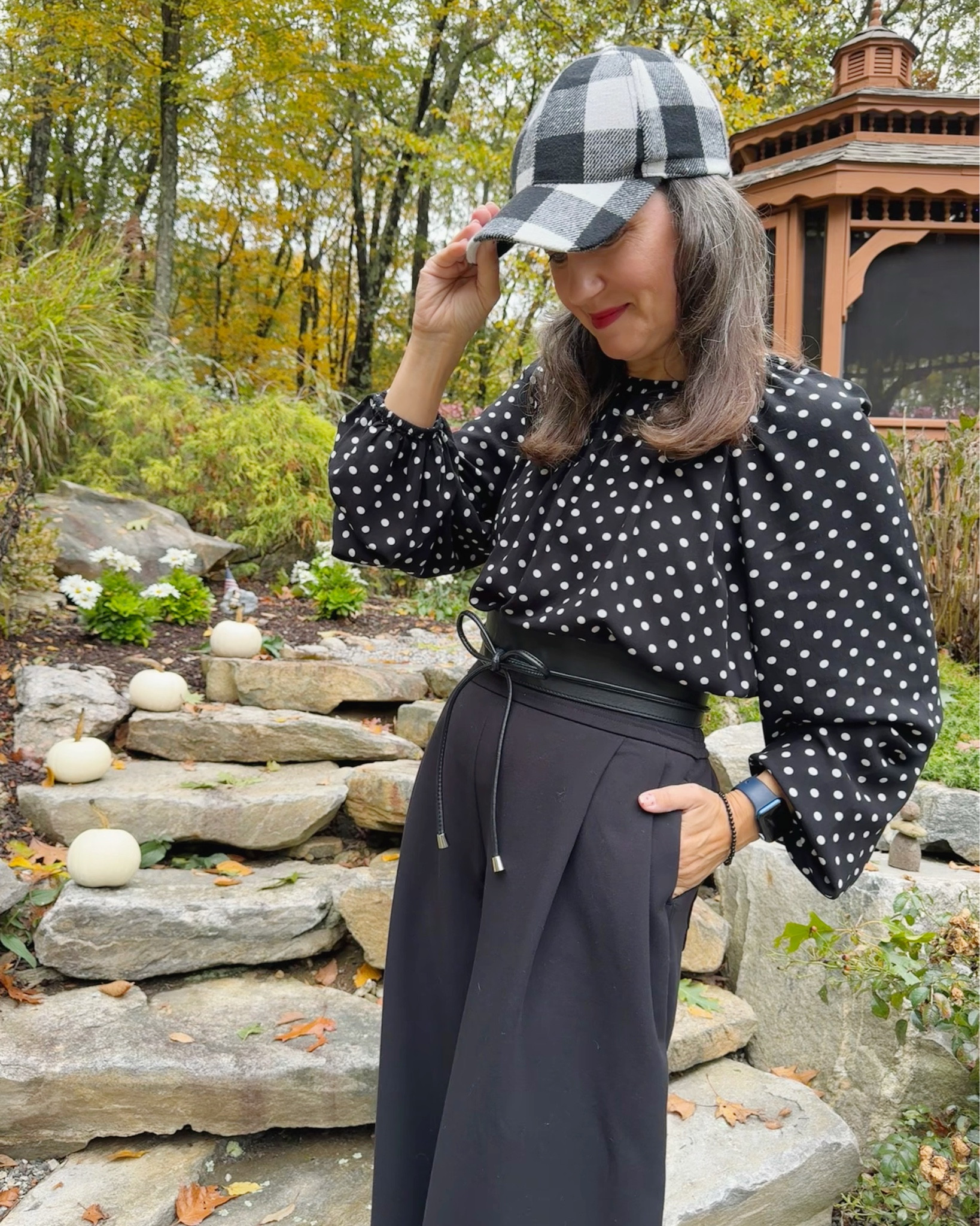 Diane Keaton inspired outfit today

#LTKSeasonal #LTKOver40 #LTKPetite