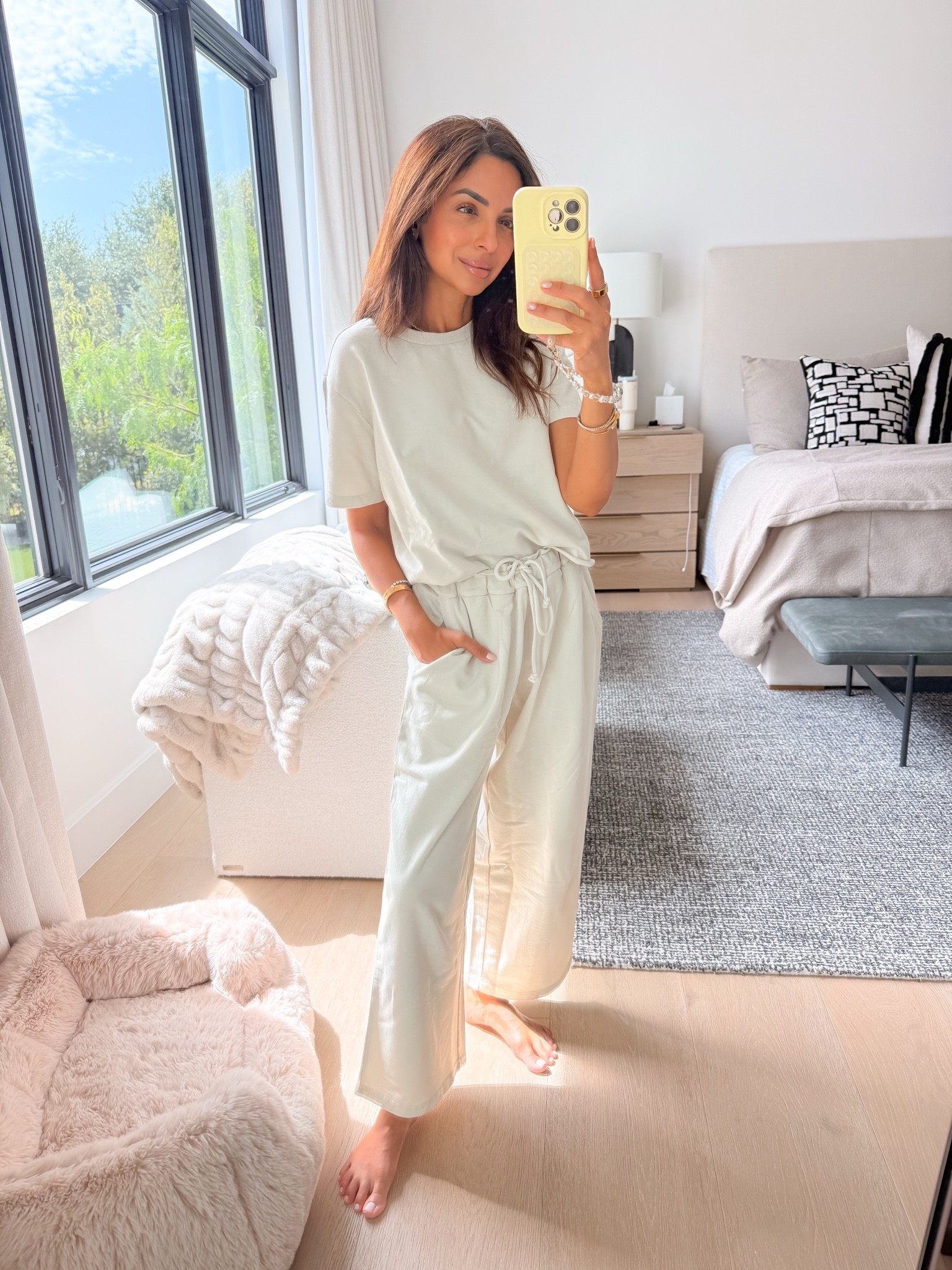 Wearing an xs in both top and bottom In this cozy summer set!

#LTKPetite #LTKOver40 #LTKootd