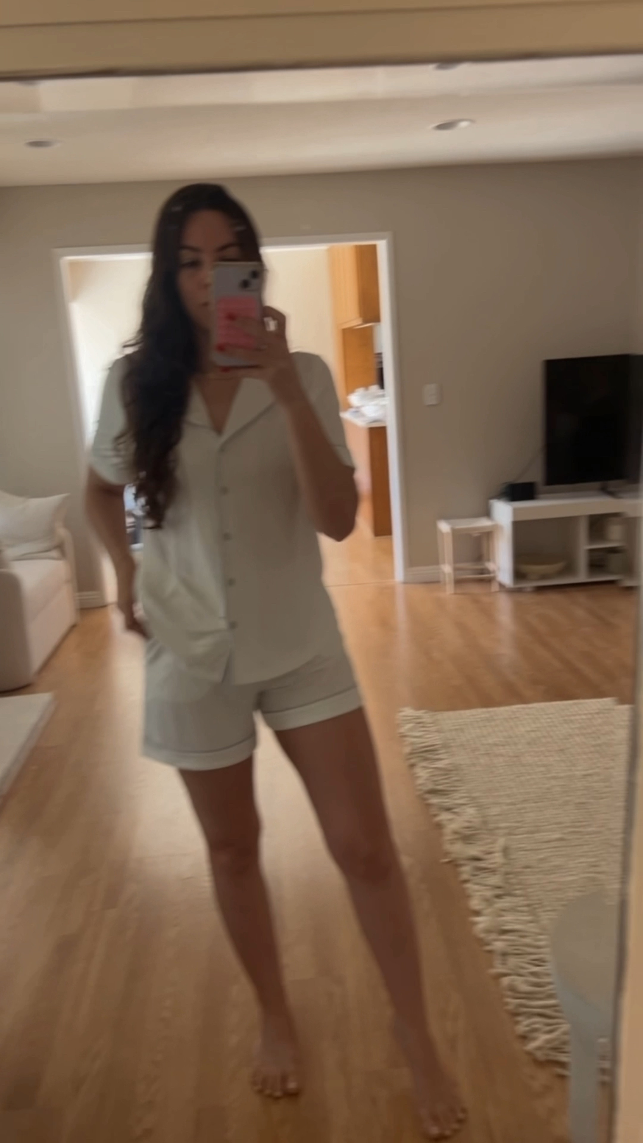 Cozy earth Labor Day sale! My fav luxe pajama set by far. #pajamaset #loungewear 

#LTKFallSale #LTKSaleAlert #LTKWedding